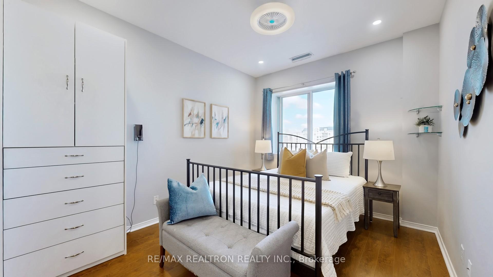 Photo 12 of Unit #202, 600 Eglinton Avenue E, Toronto, Mount Pleasant East — HOMEH