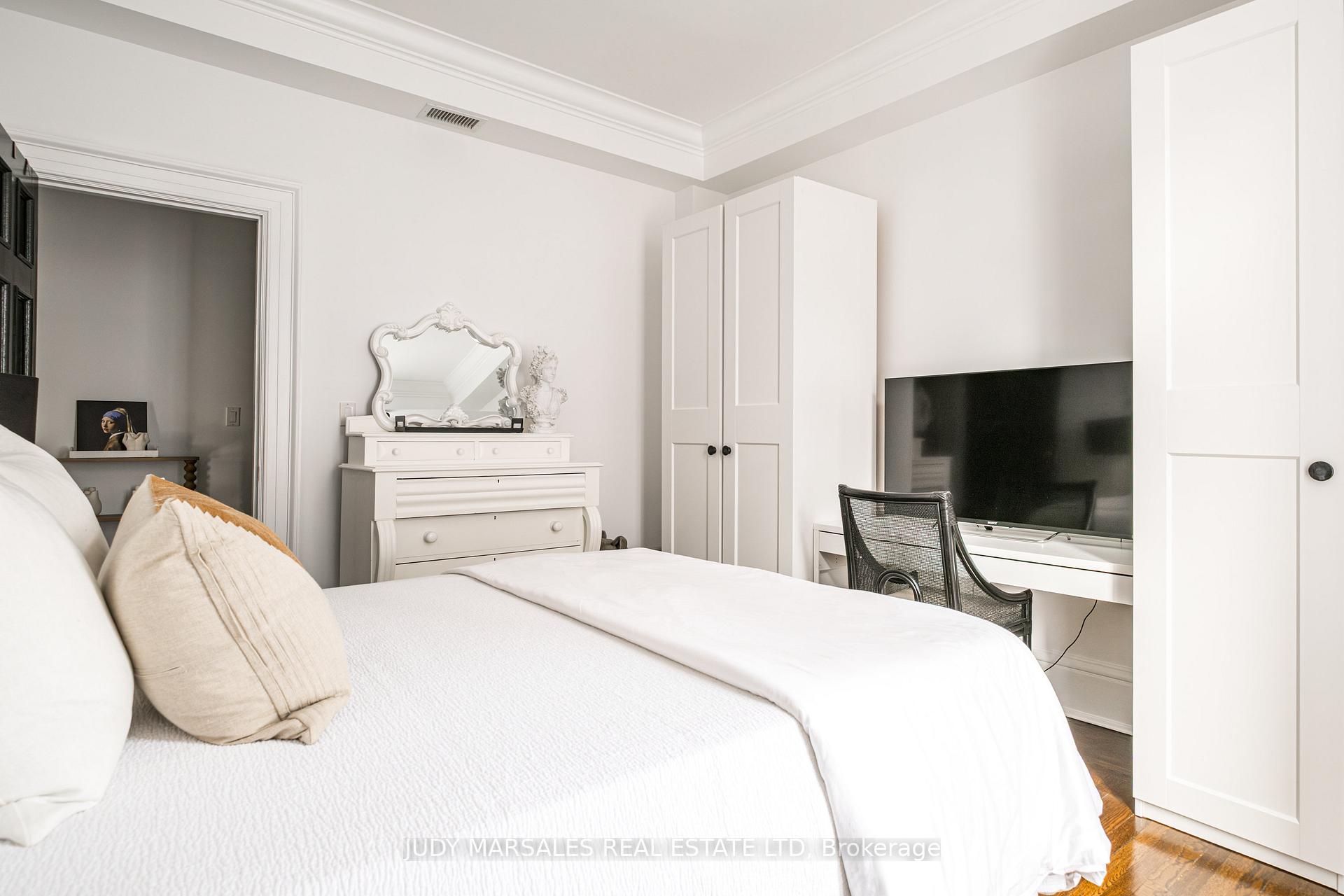 Photo 49 of Unit 13, 86 Herkimer Street, Hamilton, Durand — HOMEH