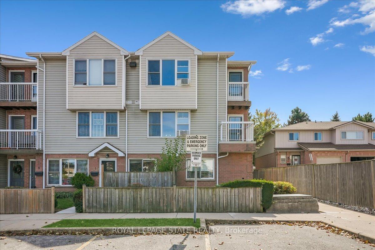 Front of Unit 7, 912 Rymal Road E
