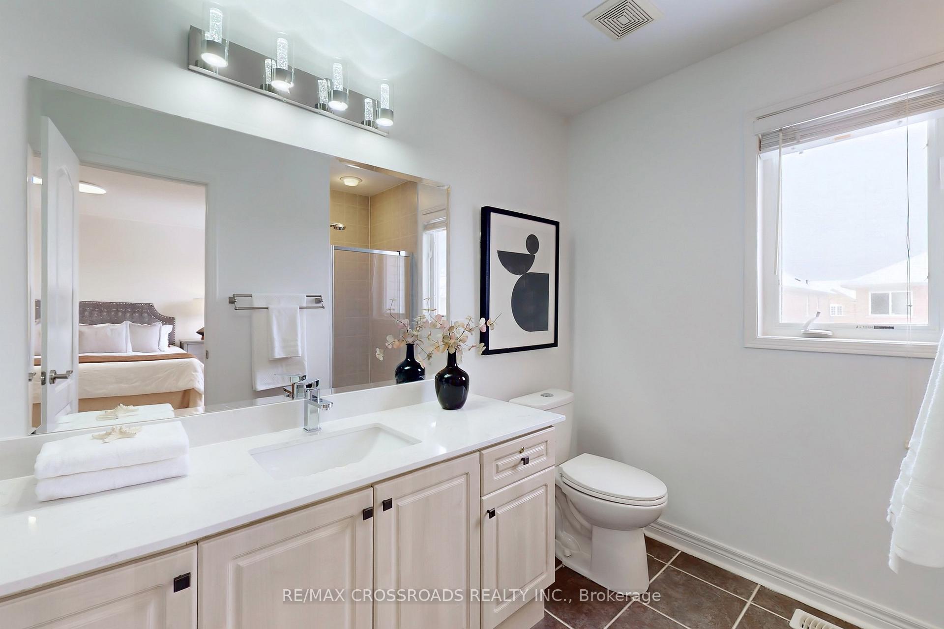 Photo 28 of 51 Bilbrough Street, Aurora, Bayview Northeast — HOMEH