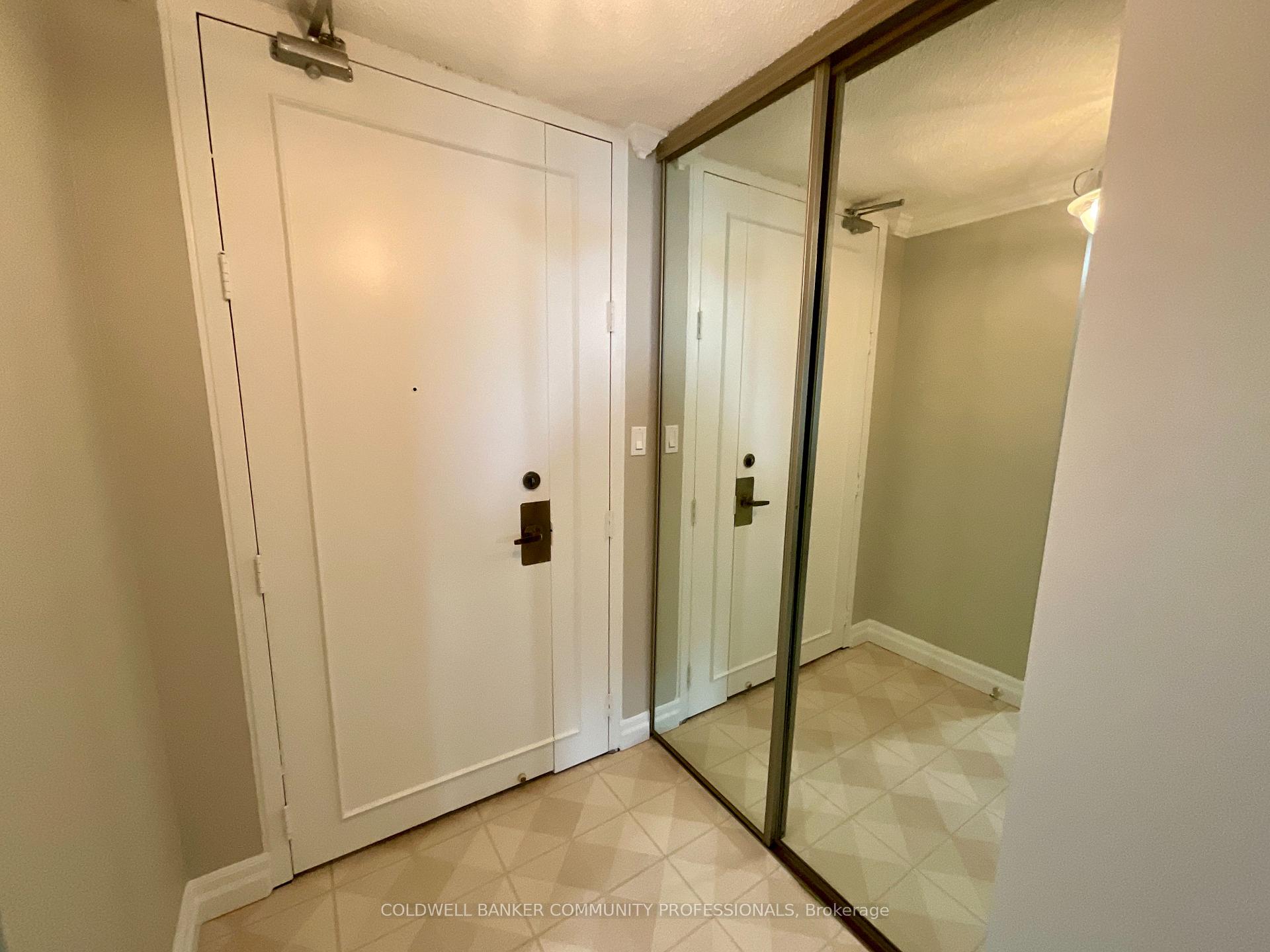 Photo 5 of Unit 1502, 222 Jackson Street W, Hamilton, Durand — HOMEH