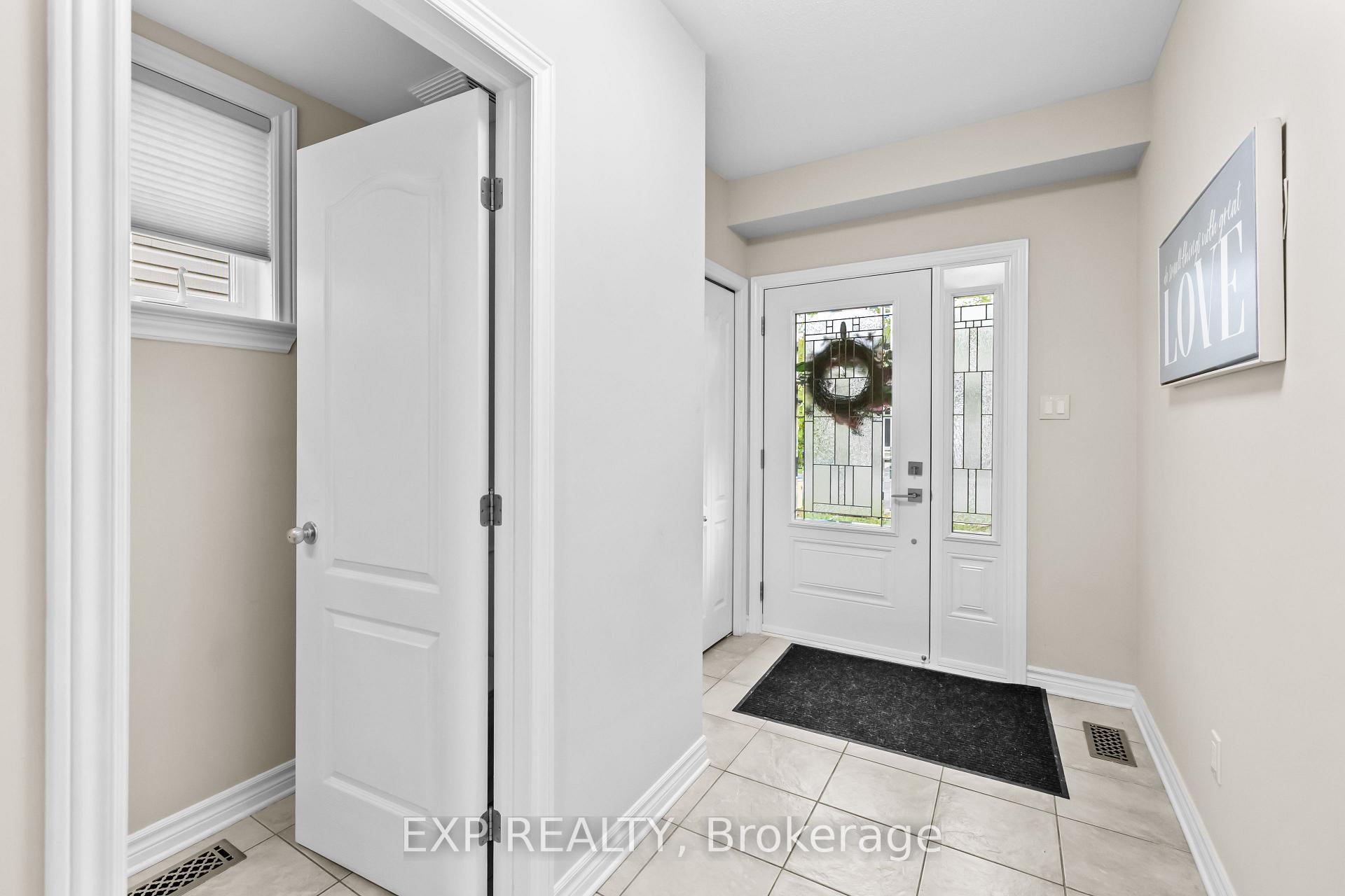 Photo 4 of 273 Tewsley Drive, Ottawa, Riverside South/Gloucester Glen — HOMEH