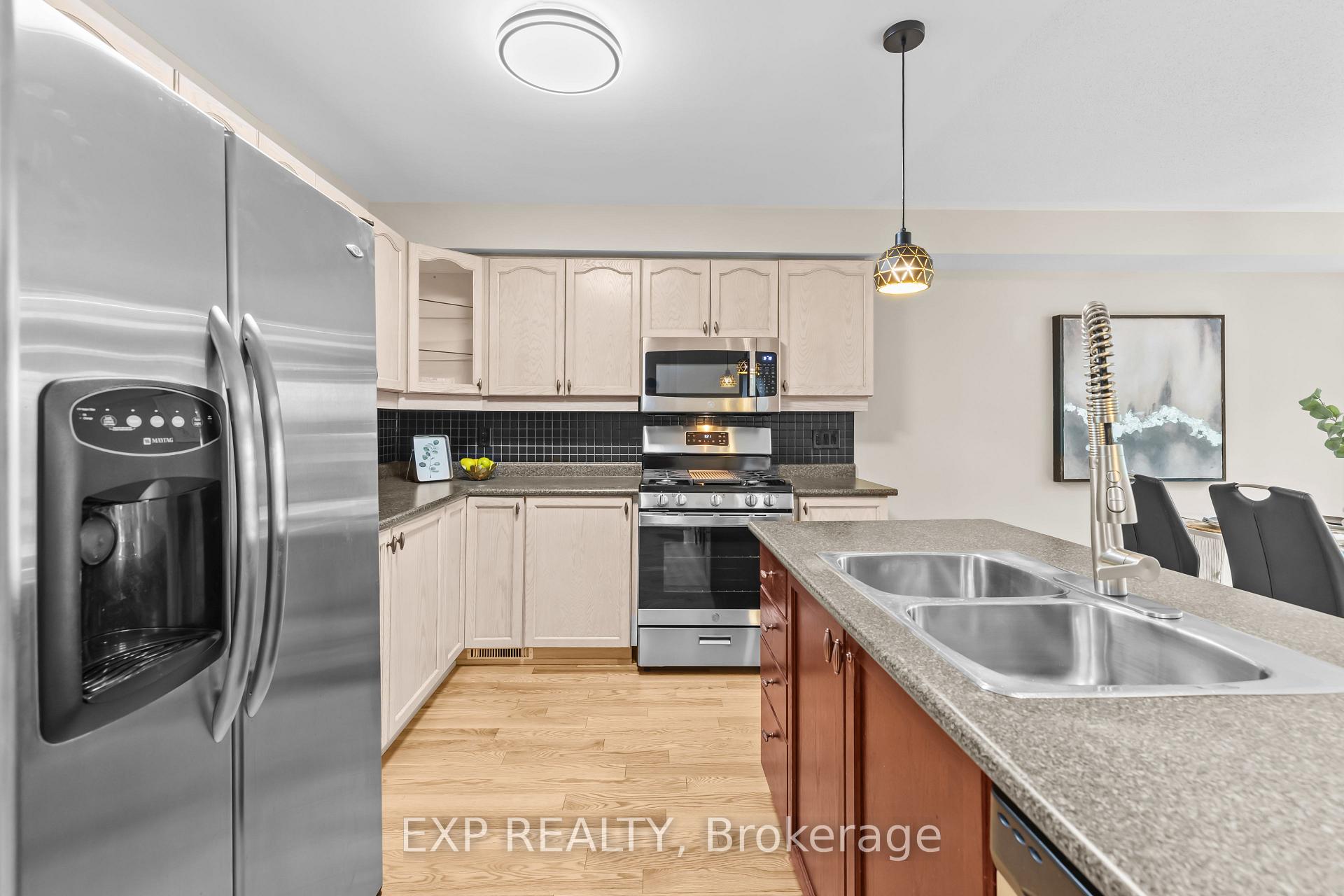 Photo 17 of 273 Tewsley Drive, Ottawa, Riverside South/Gloucester Glen — HOMEH