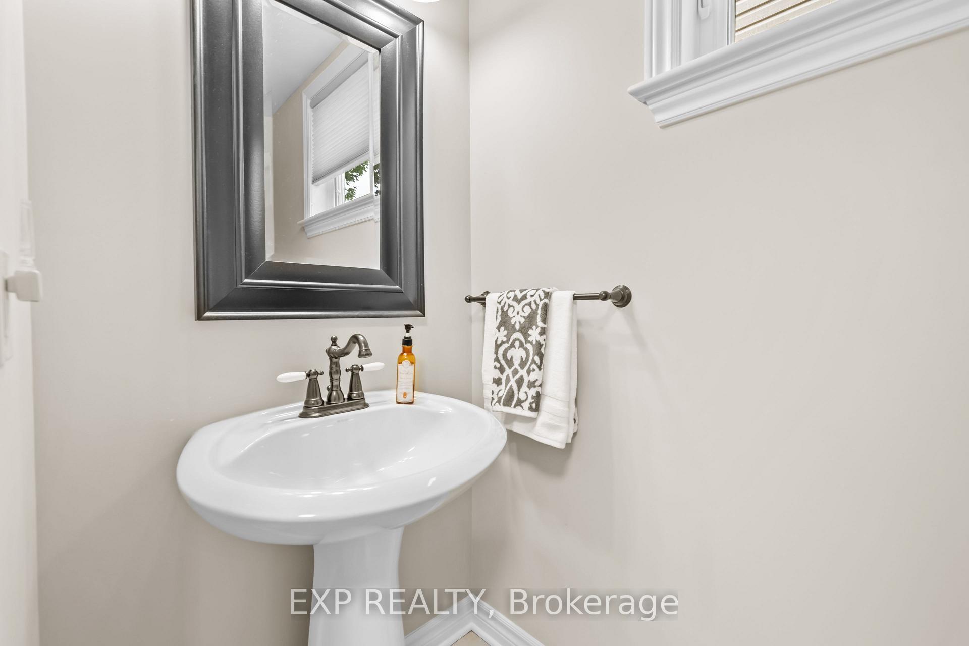 Photo 19 of 273 Tewsley Drive, Ottawa, Riverside South/Gloucester Glen — HOMEH