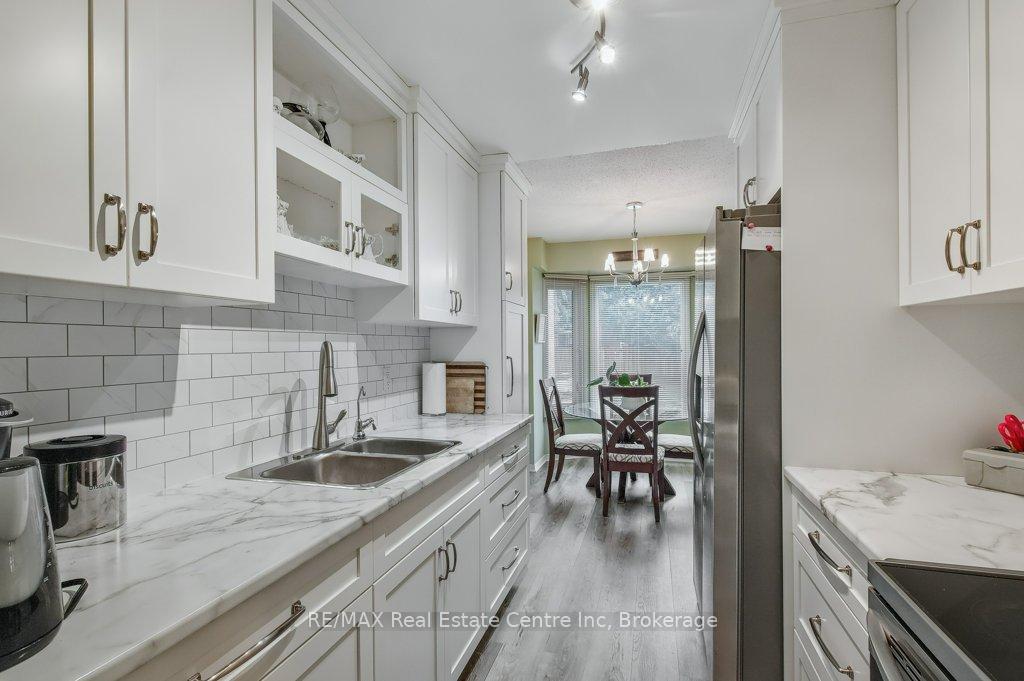 Photo 8 of Unit 29, 80 Ferman Drive, Guelph, Willow West/Sugarbush/West Acres — HOMEH