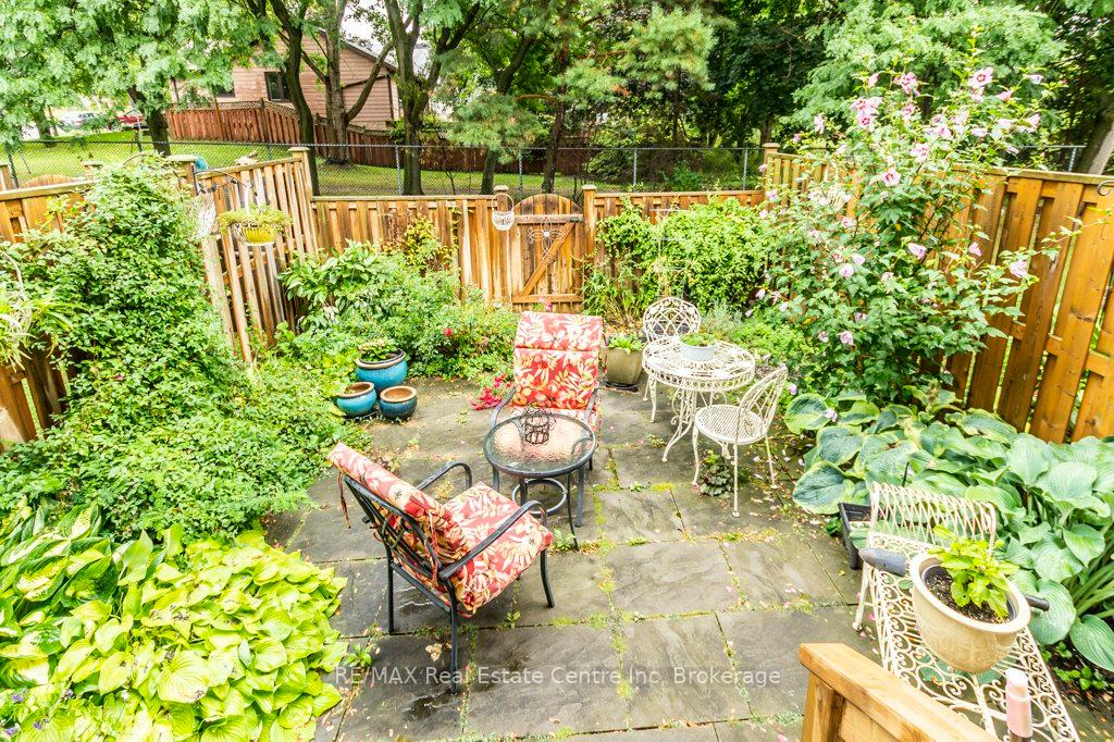 Photo 29 of Unit 29, 80 Ferman Drive, Guelph, Willow West/Sugarbush/West Acres — HOMEH