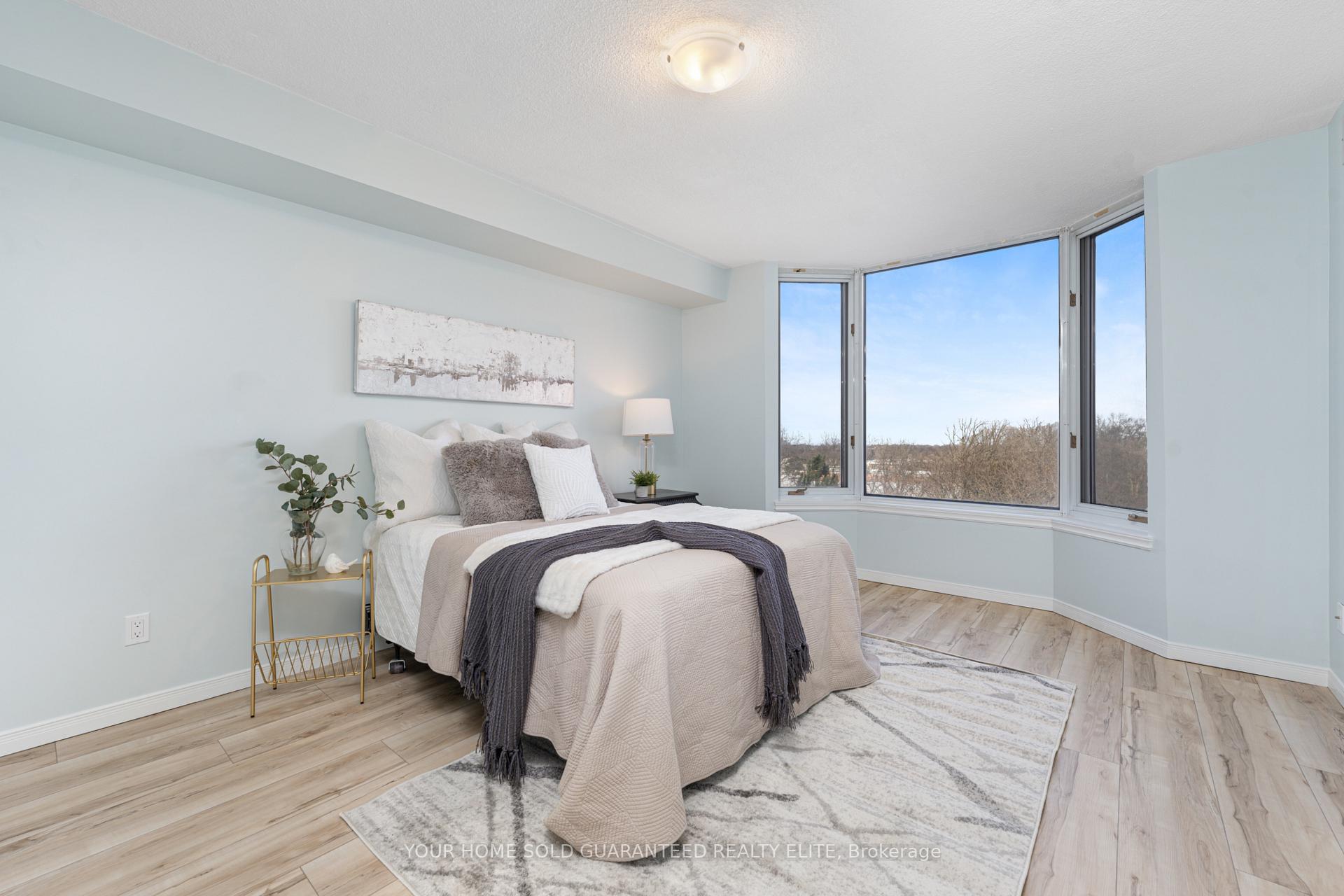 Photo 6 of Unit 708, 200 Limeridge Road W, Hamilton, Rolston — HOMEH