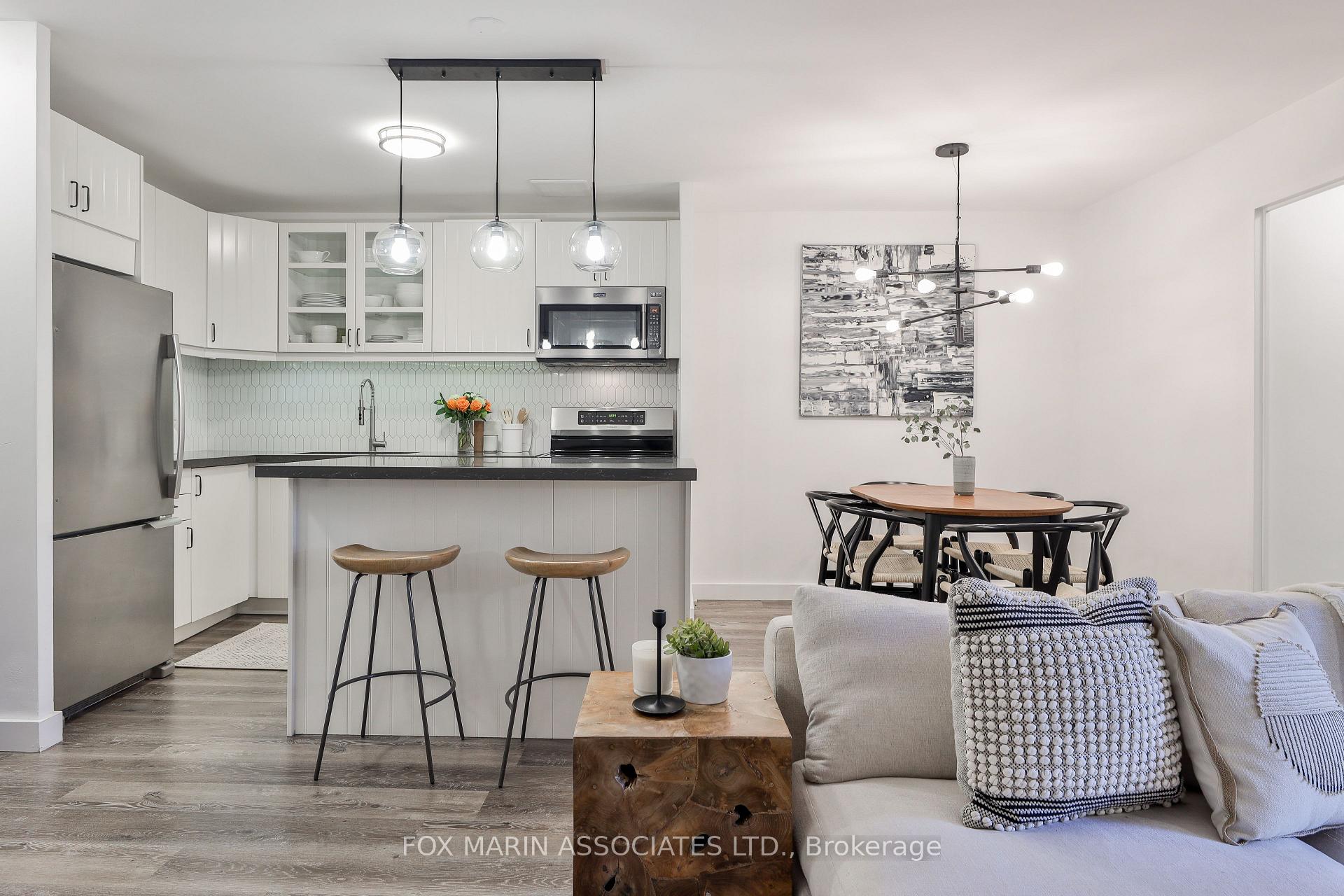 Photo 4 of Unit 266, 16 Elgin Street, Markham, Thornhill — HOMEH