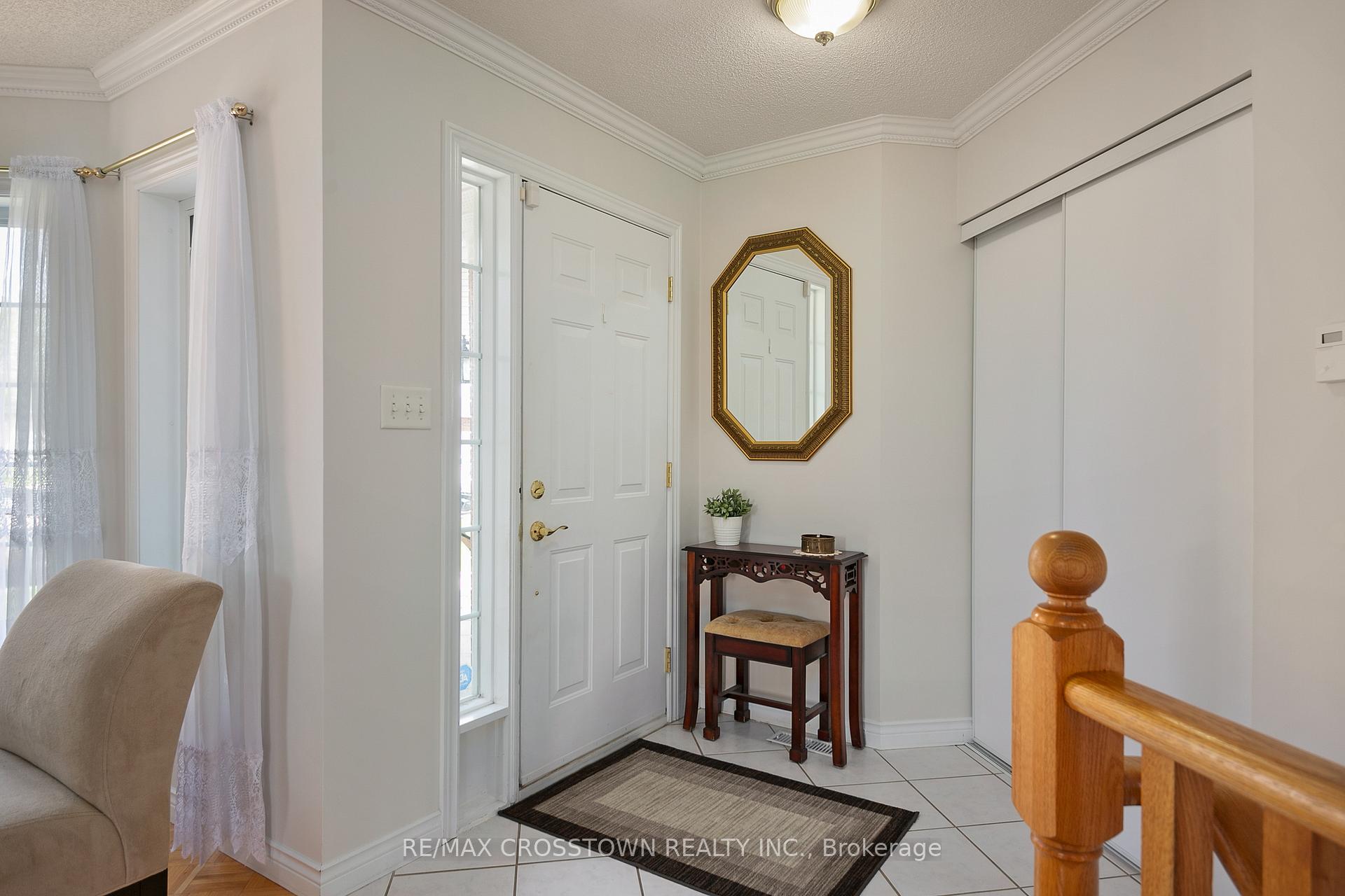Photo 10 of 72 Buchanan Street, Barrie, Grove East — HOMEH