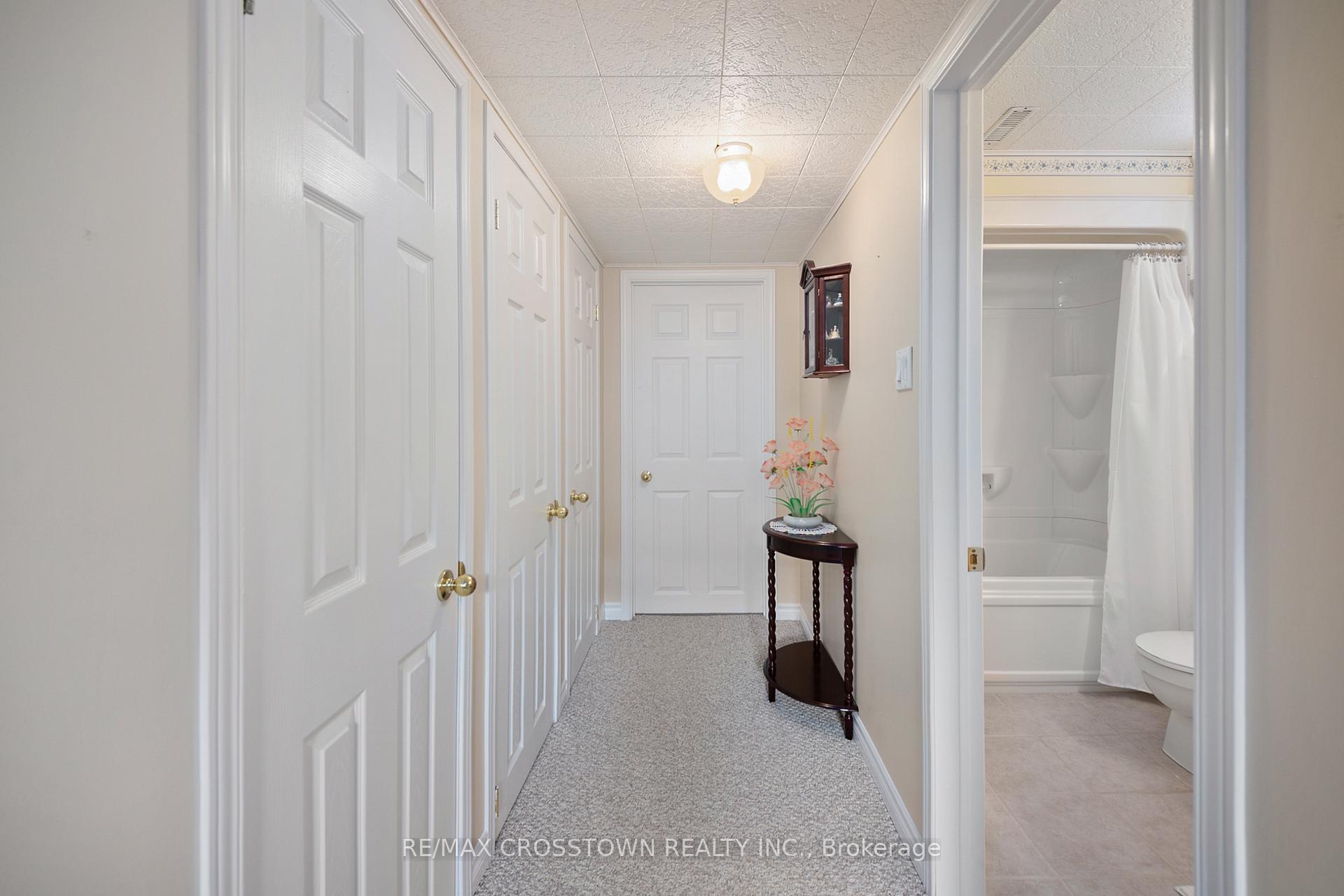 Photo 45 of 72 Buchanan Street, Barrie, Grove East — HOMEH