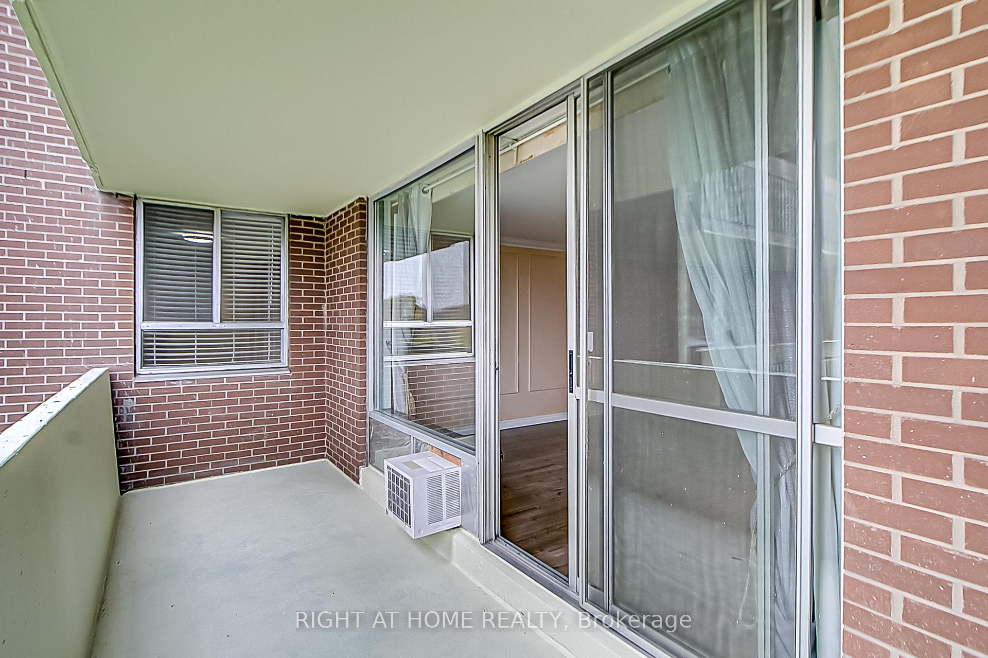 Photo 20 of Unit 419, 1 Massey Square, Toronto, Crescent Town — HOMEH