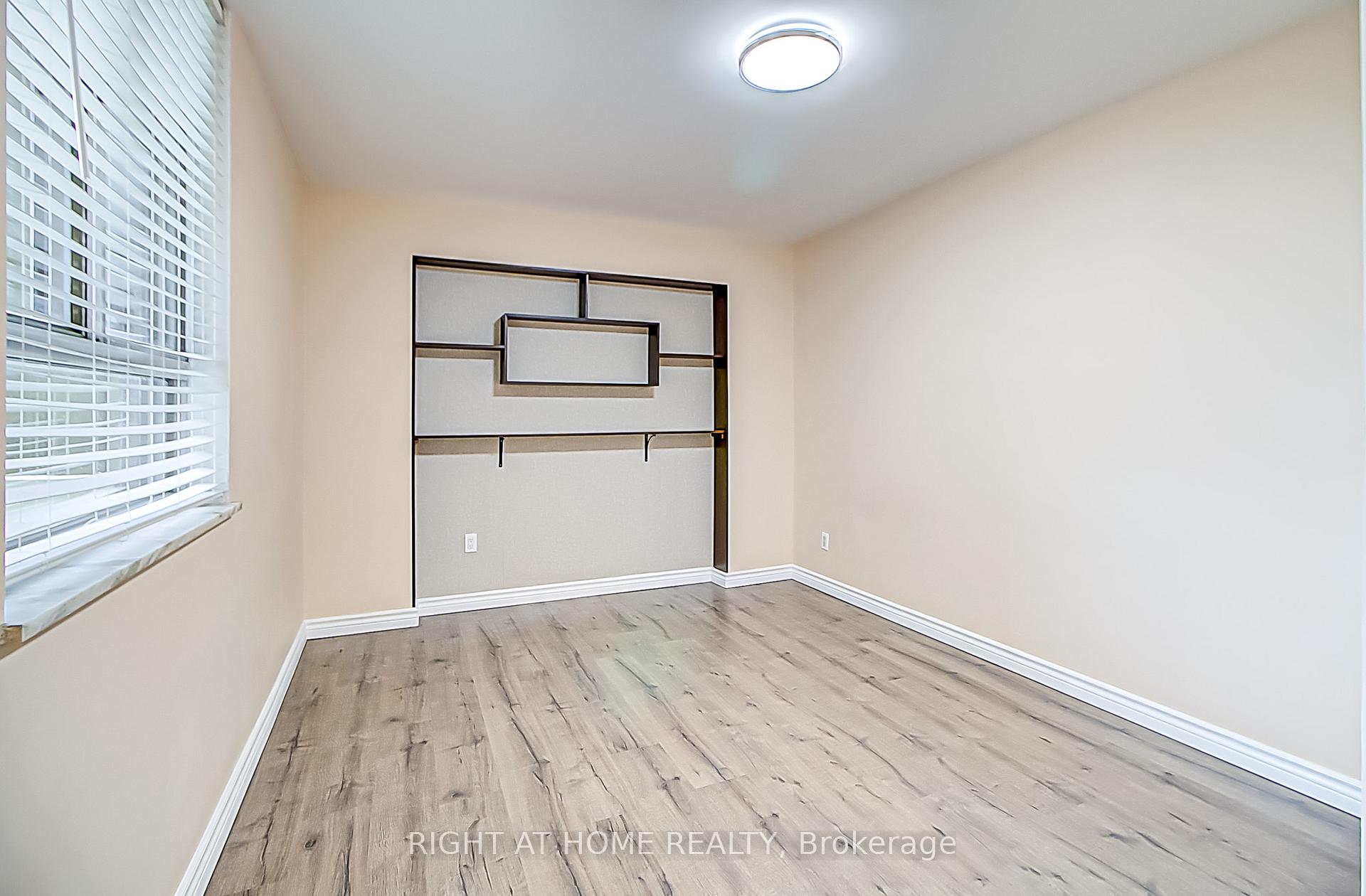 Photo 22 of Unit 419, 1 Massey Square, Toronto, Crescent Town — HOMEH