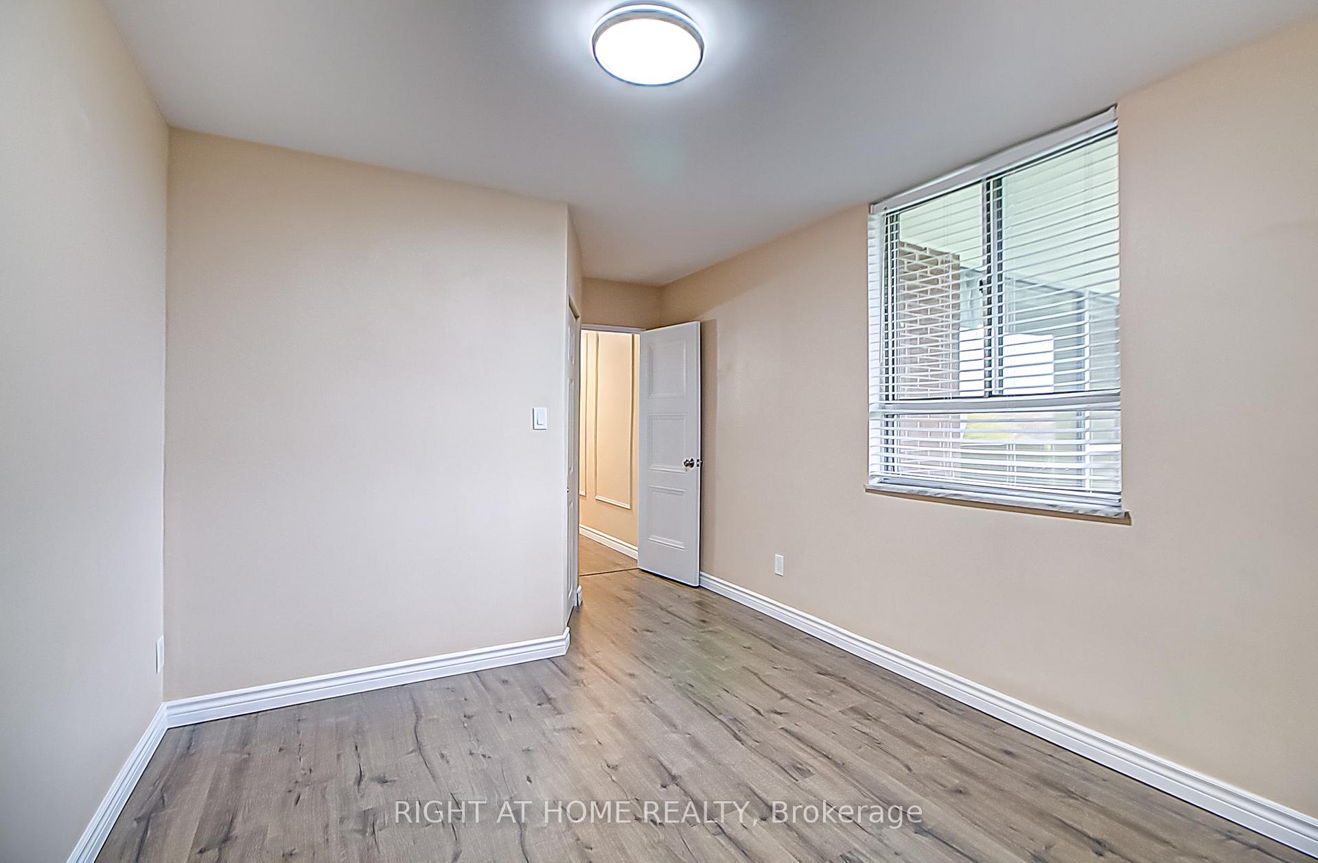 Photo 24 of Unit 419, 1 Massey Square, Toronto, Crescent Town — HOMEH