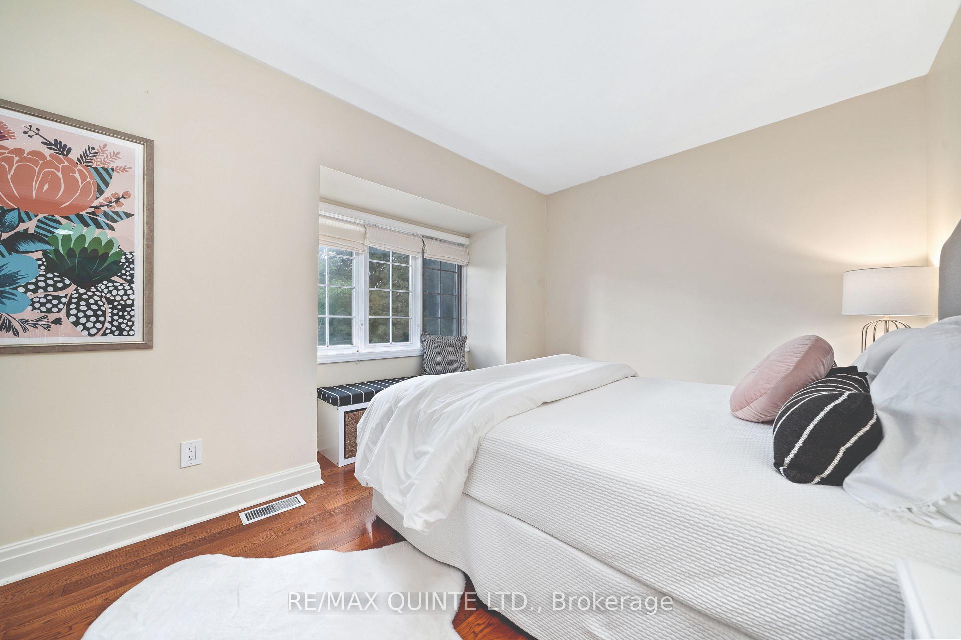 Photo 25 of Unit 1, 31 Keegan Parkway, Belleville, Belleville Ward — HOMEH