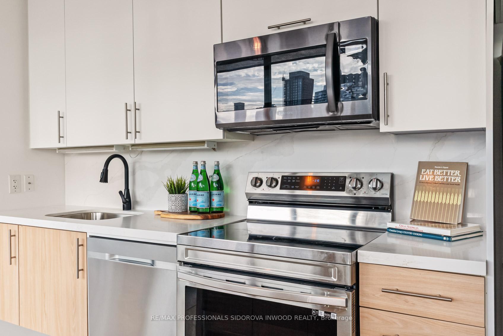 Photo 11 of Unit 1208, 33 Mill Street, Toronto, Waterfront Communities — HOMEH