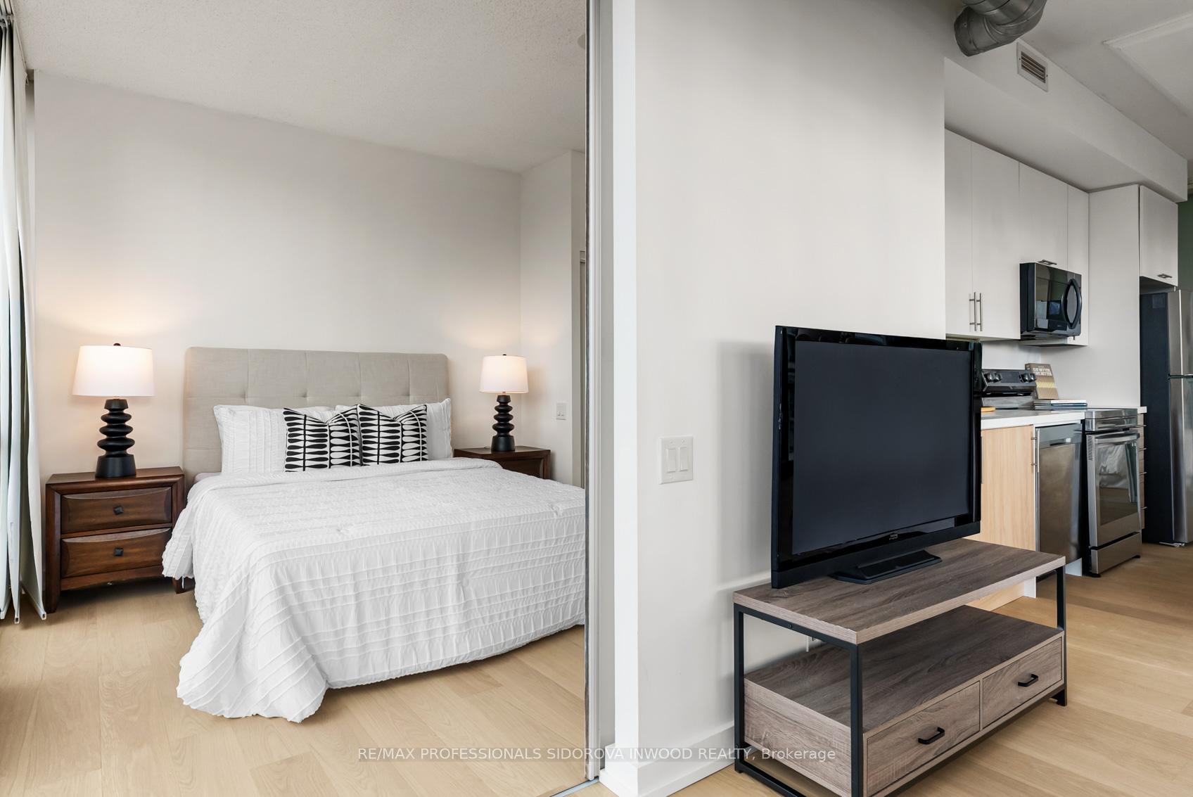 Photo 15 of Unit 1208, 33 Mill Street, Toronto, Waterfront Communities — HOMEH
