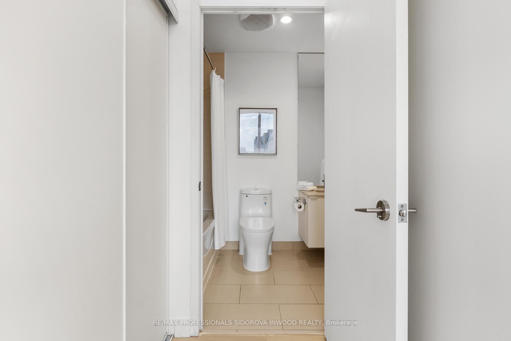 Photo 18 of Unit 1208, 33 Mill Street, Toronto, Waterfront Communities — HOMEH