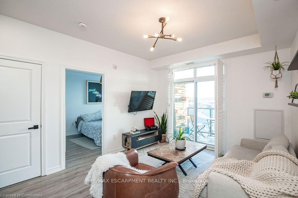Photo 8 of Unit 519, 101 Shoreview Place, Hamilton, Lakeshore — HOMEH