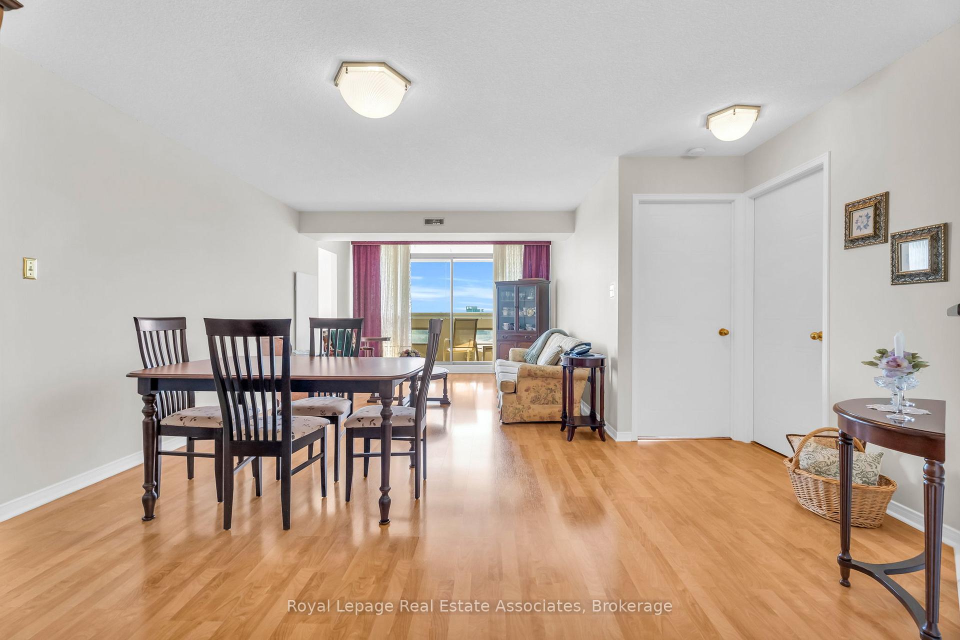 Photo 24 of Unit 708, 20 McFarlane Drive, Halton Hills, Georgetown — HOMEH