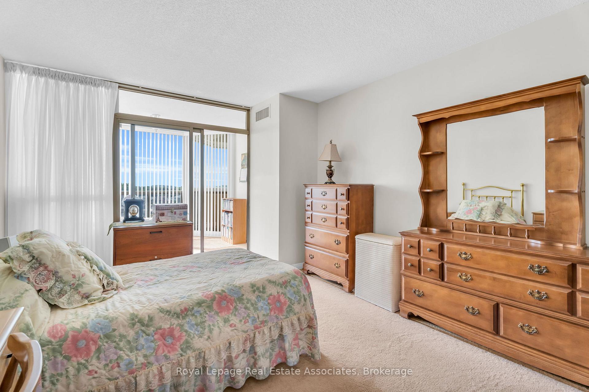 Photo 27 of Unit 708, 20 McFarlane Drive, Halton Hills, Georgetown — HOMEH