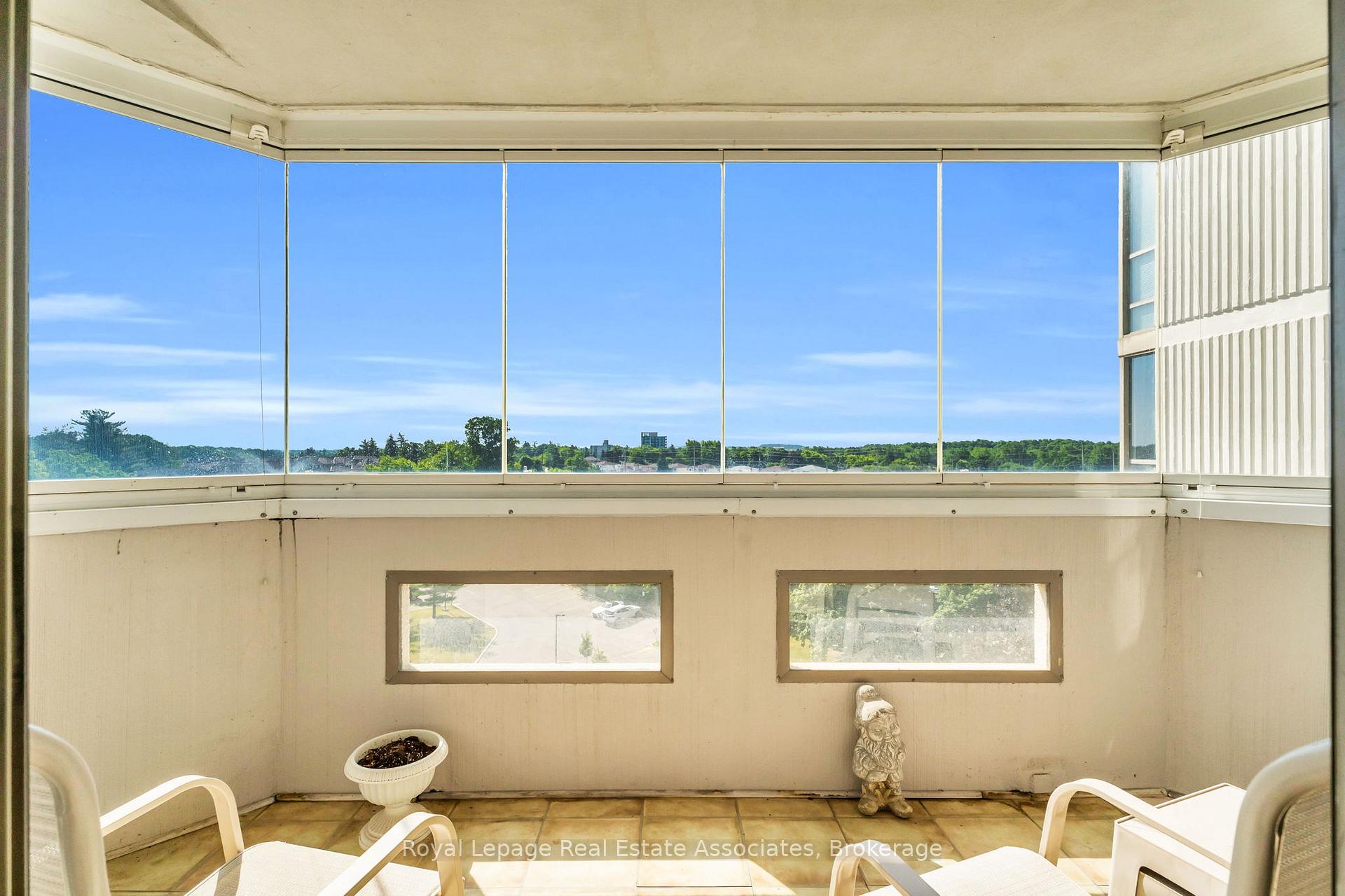 Photo 19 of Unit 708, 20 McFarlane Drive, Halton Hills, Georgetown — HOMEH
