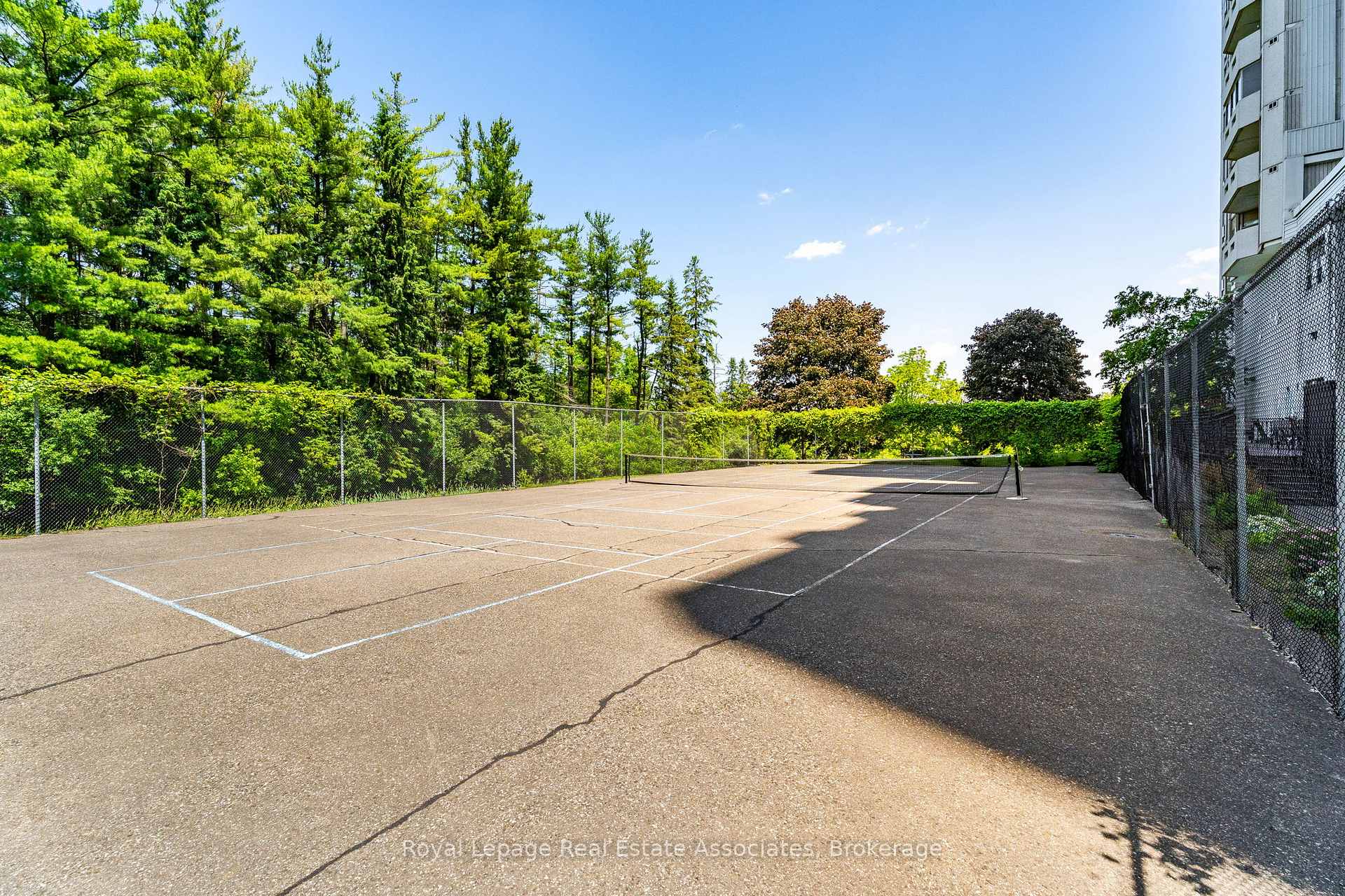 Photo 22 of Unit 708, 20 McFarlane Drive, Halton Hills, Georgetown — HOMEH