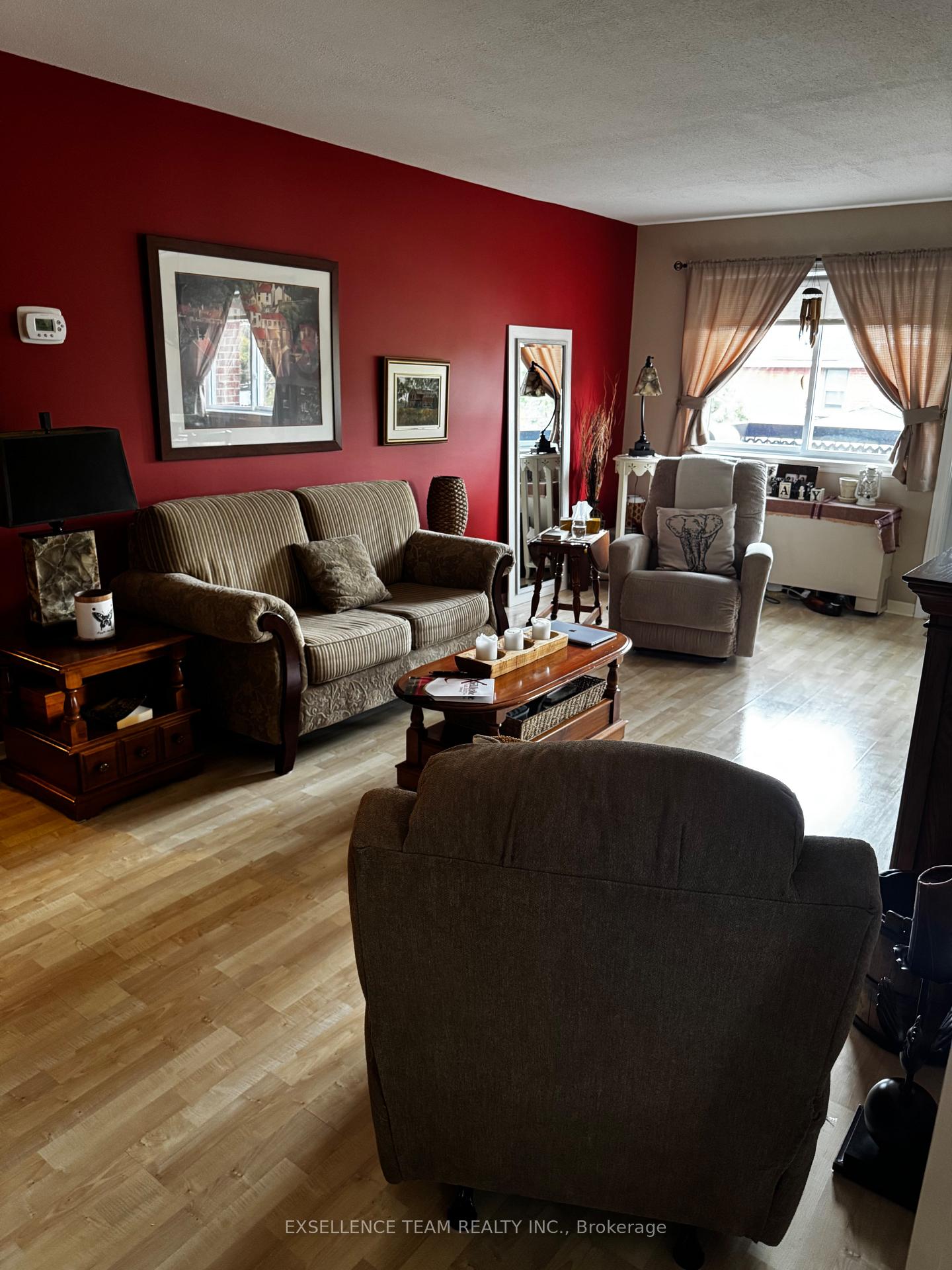 Photo 5 of Unit 305, 118 Fourth Street E, Cornwall — HOMEH