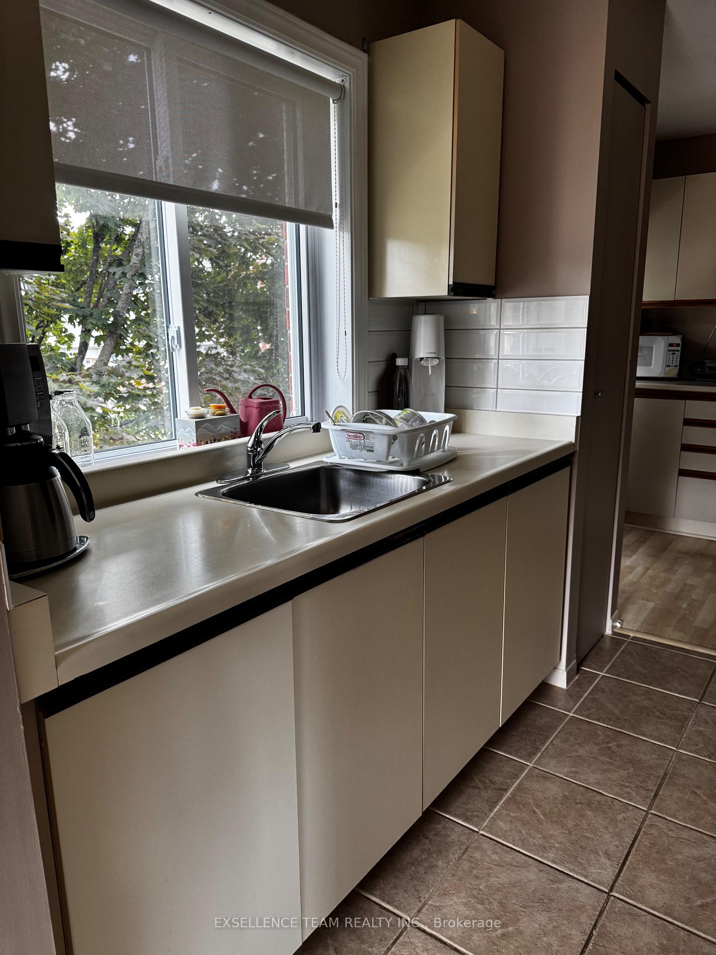 Photo 7 of Unit 305, 118 Fourth Street E, Cornwall — HOMEH
