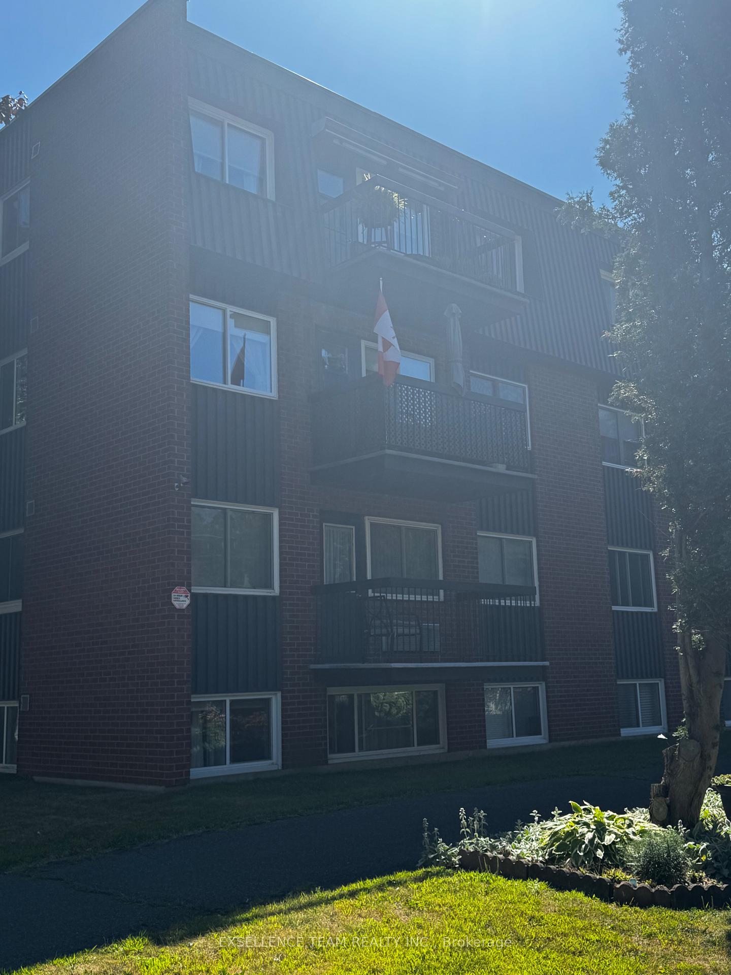 Photo 18 of Unit 305, 118 Fourth Street E, Cornwall — HOMEH