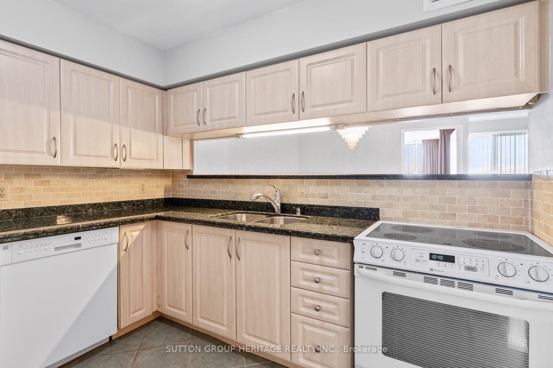 Photo 8 of Unit 631, 1880 Valley Farm Road, Pickering, Town Centre — HOMEH