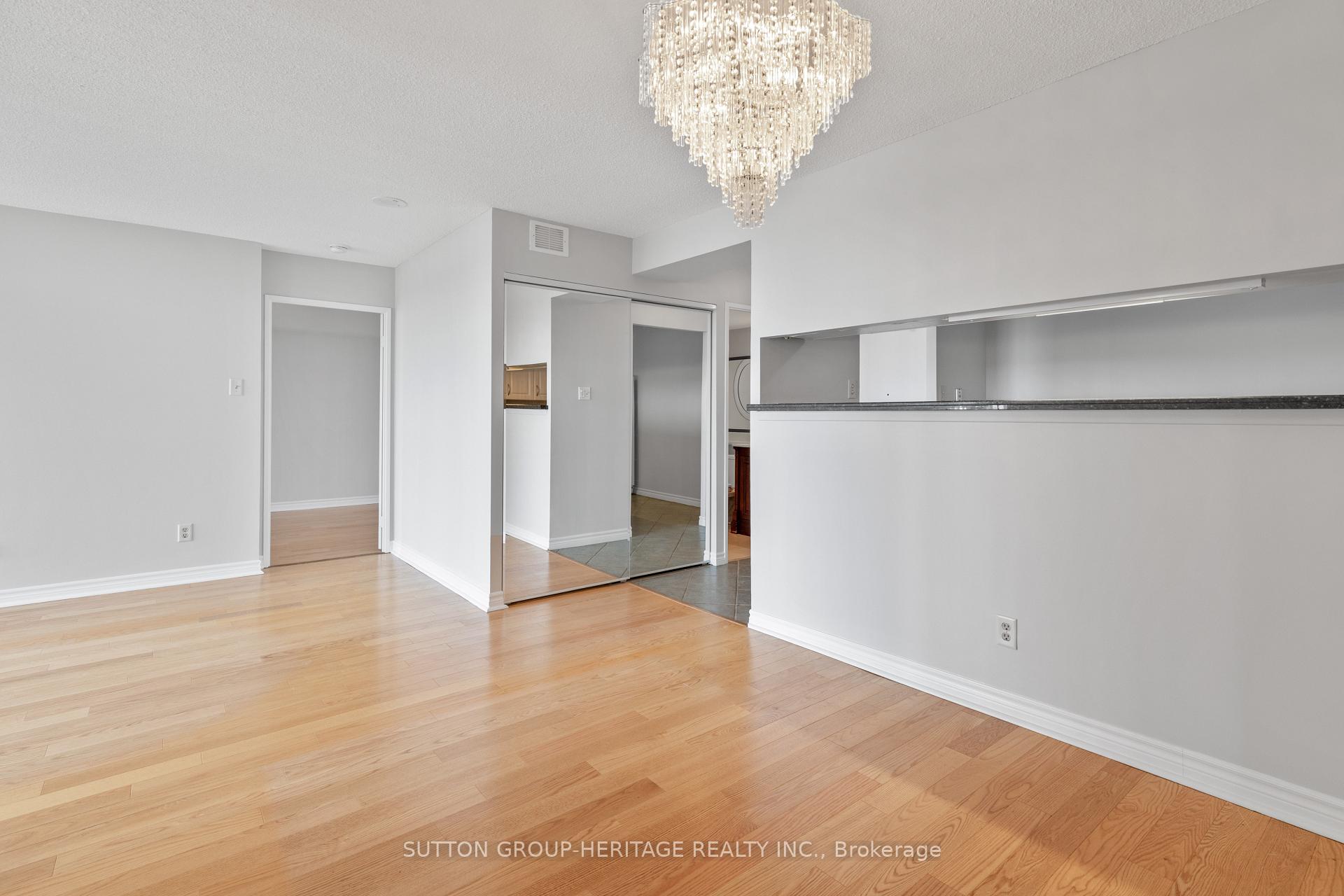 Photo 13 of Unit 631, 1880 Valley Farm Road, Pickering, Town Centre — HOMEH