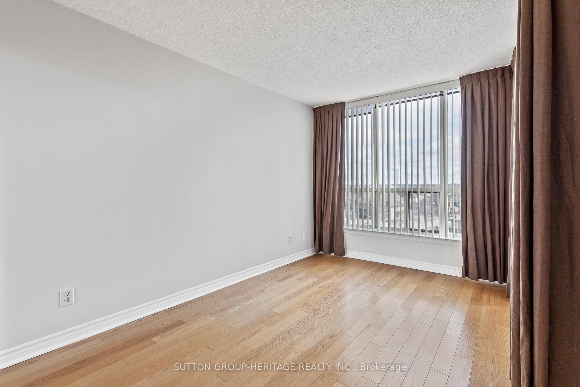 Photo 28 of Unit 631, 1880 Valley Farm Road, Pickering, Town Centre — HOMEH