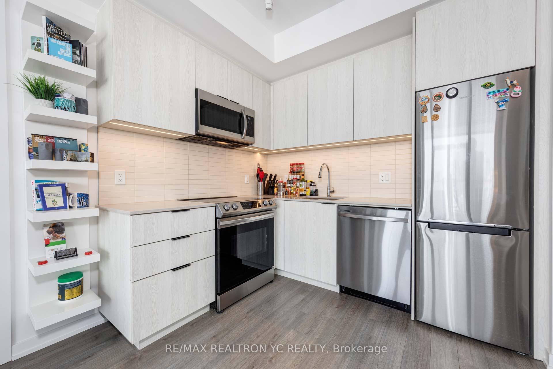 Photo 6 of Unit 1301, 50 Power Street, Toronto, Moss Park — HOMEH