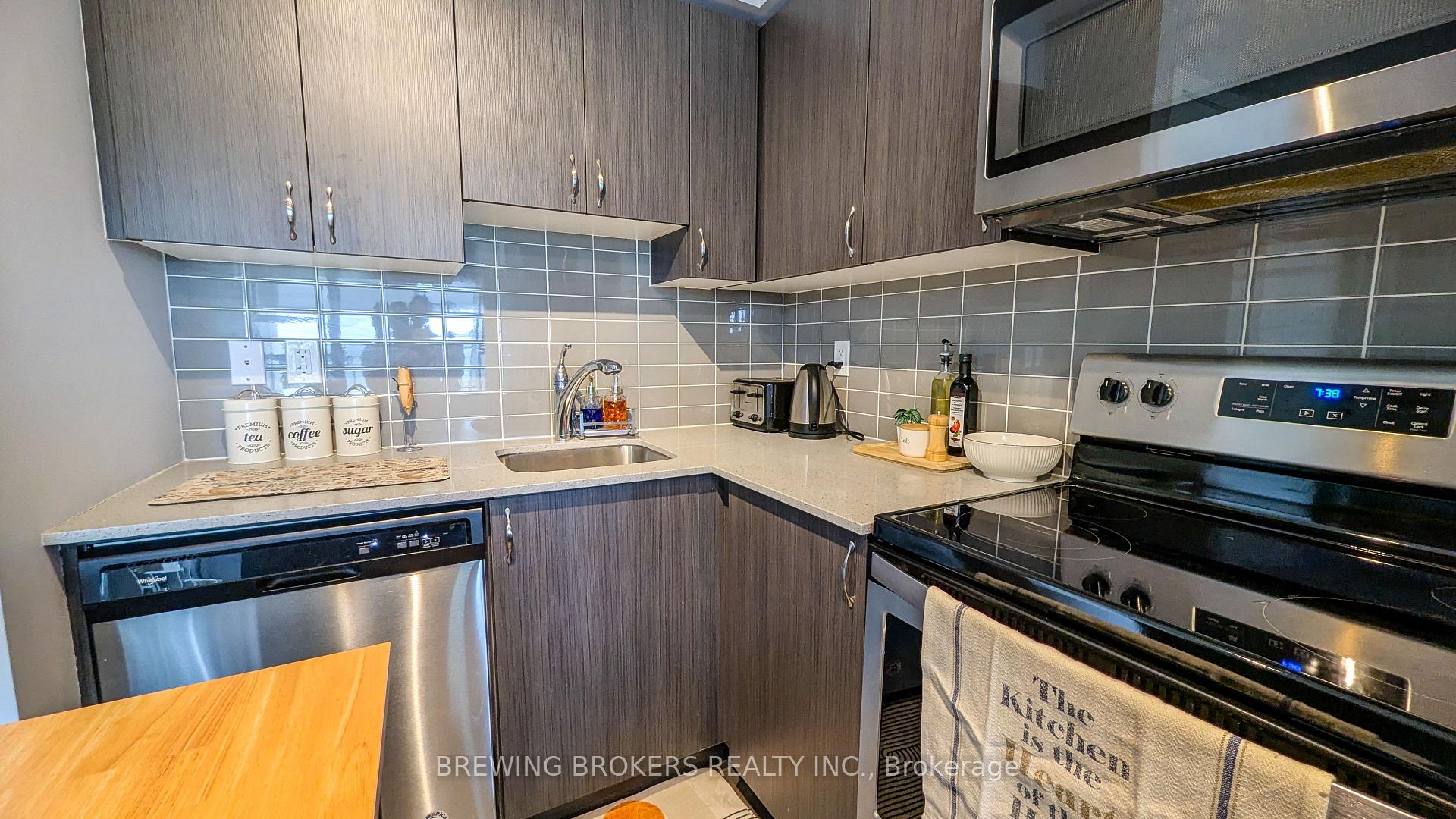 Photo 7 of Unit 2101, 1255 Bayly Street, Pickering, Bay Ridges — HOMEH