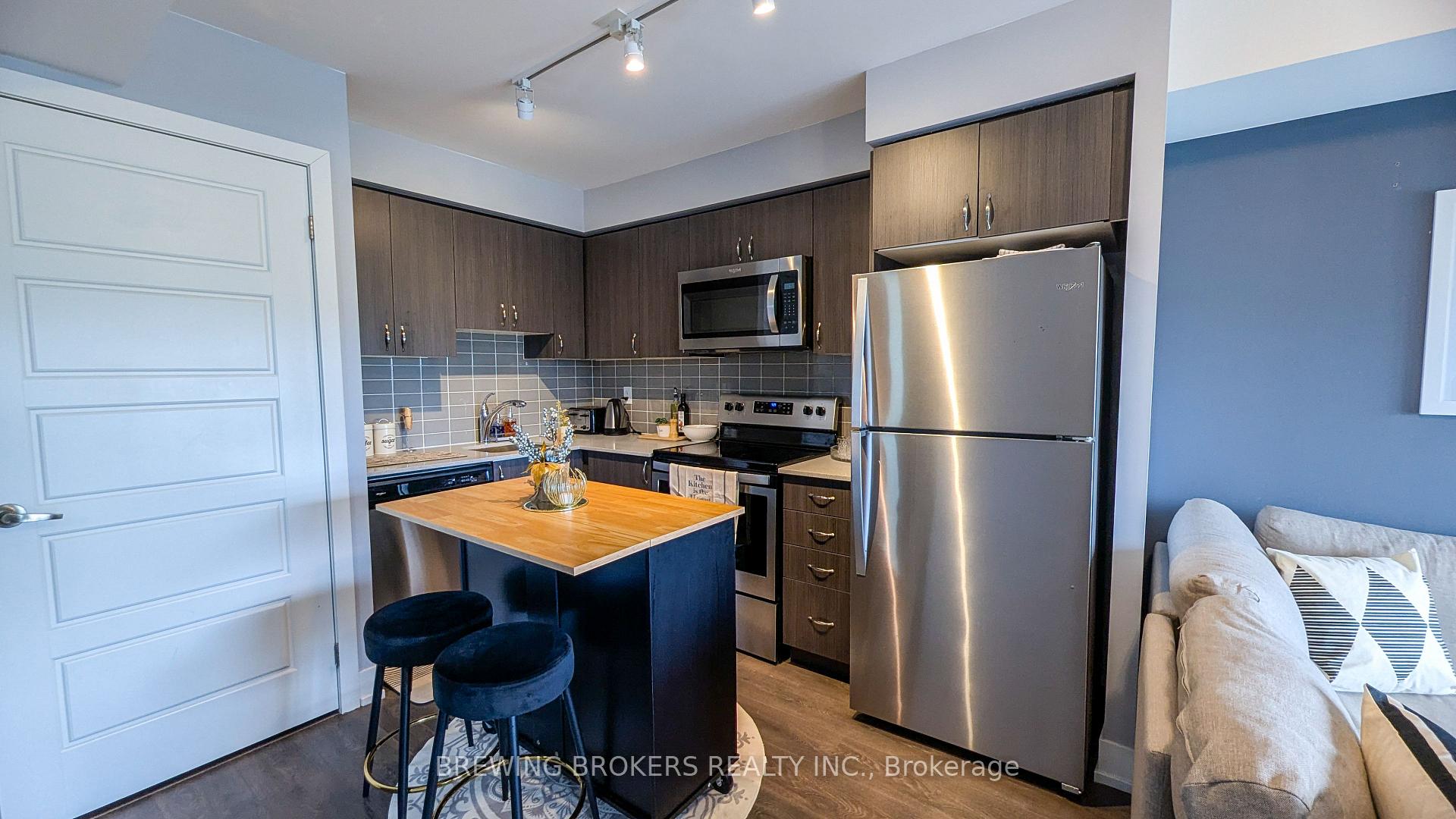 Photo 8 of Unit 2101, 1255 Bayly Street, Pickering, Bay Ridges — HOMEH