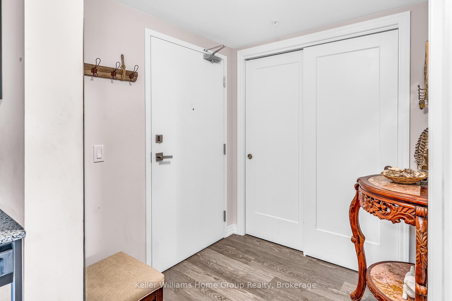 Photo 6 of Unit 408, 104 Summit Ridge Drive, Guelph, Grange Road — HOMEH