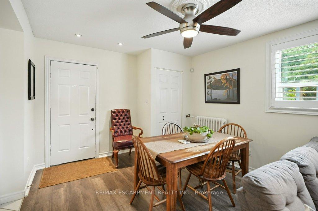 Photo 7 of Unit 18, 6 Vineland Avenue, Hamilton, Stipley — HOMEH