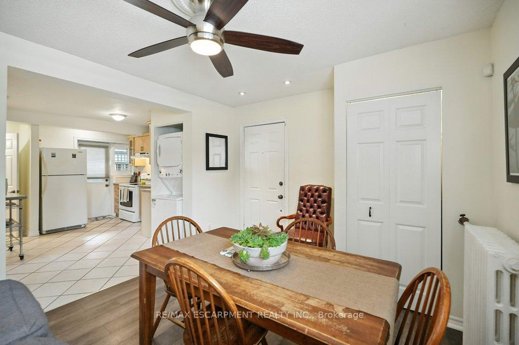 Photo 8 of Unit 18, 6 Vineland Avenue, Hamilton, Stipley — HOMEH