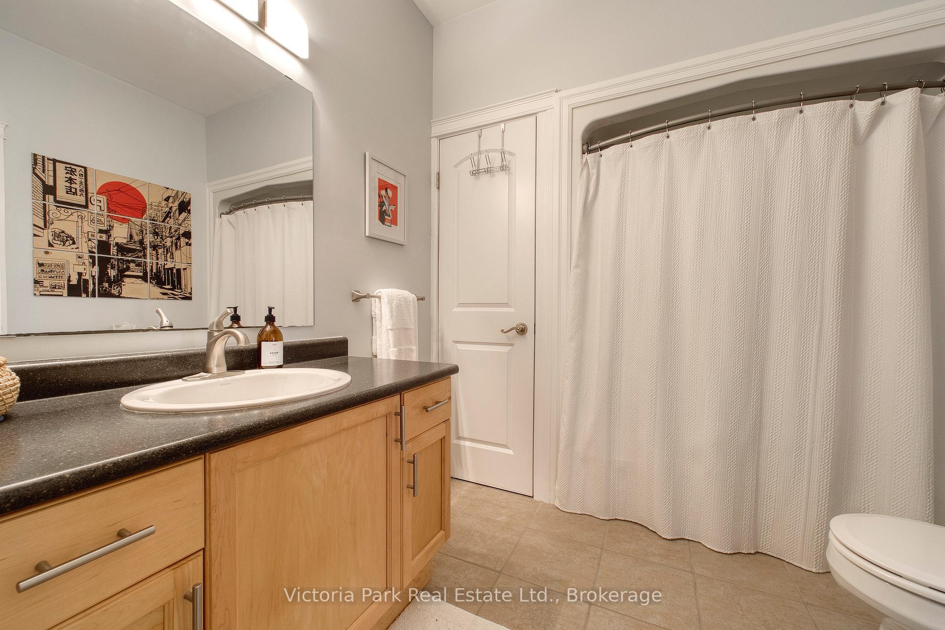 Photo 38 of Unit 207, 555 King Street E, Kitchener — HOMEH