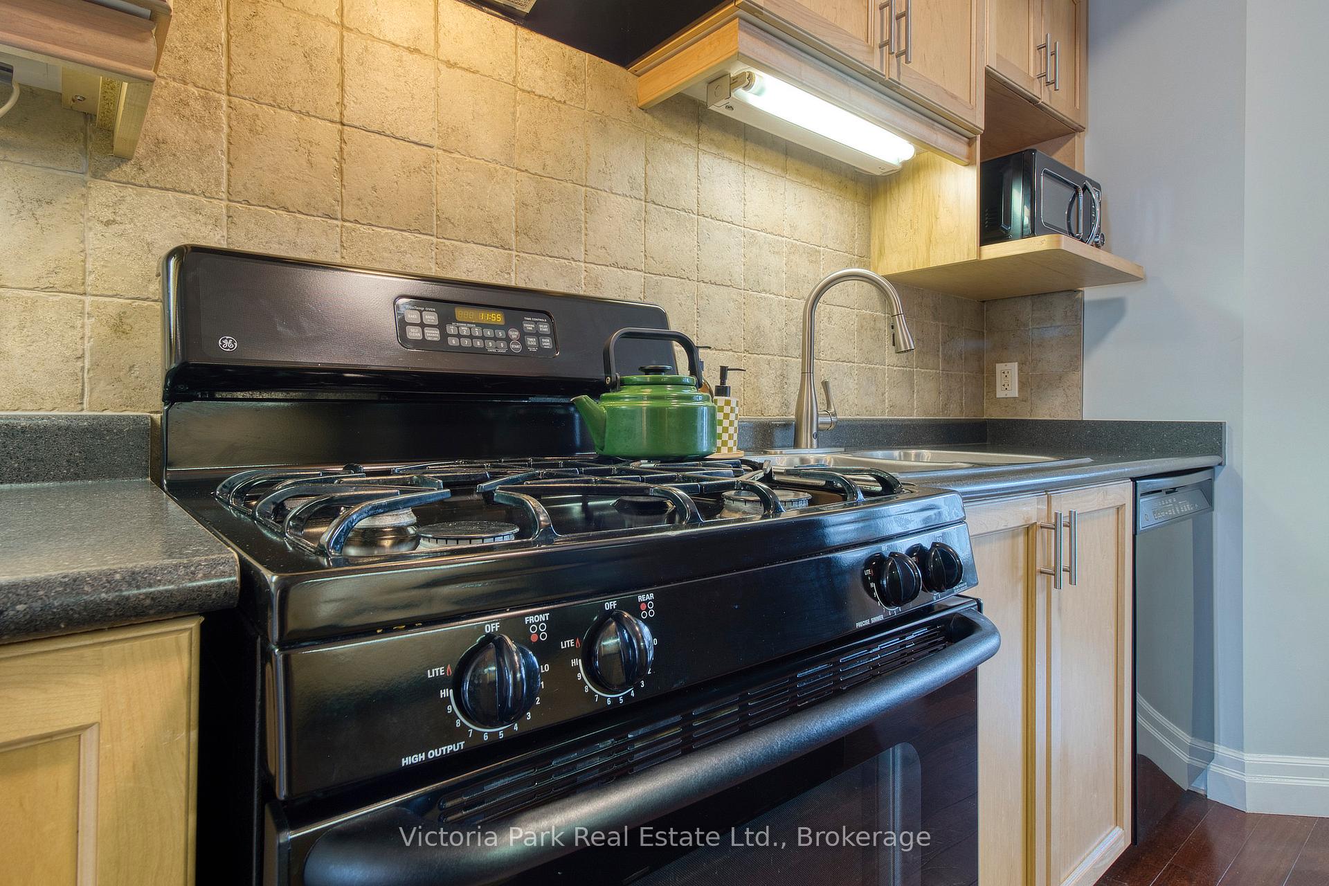Photo 40 of Unit 207, 555 King Street E, Kitchener — HOMEH