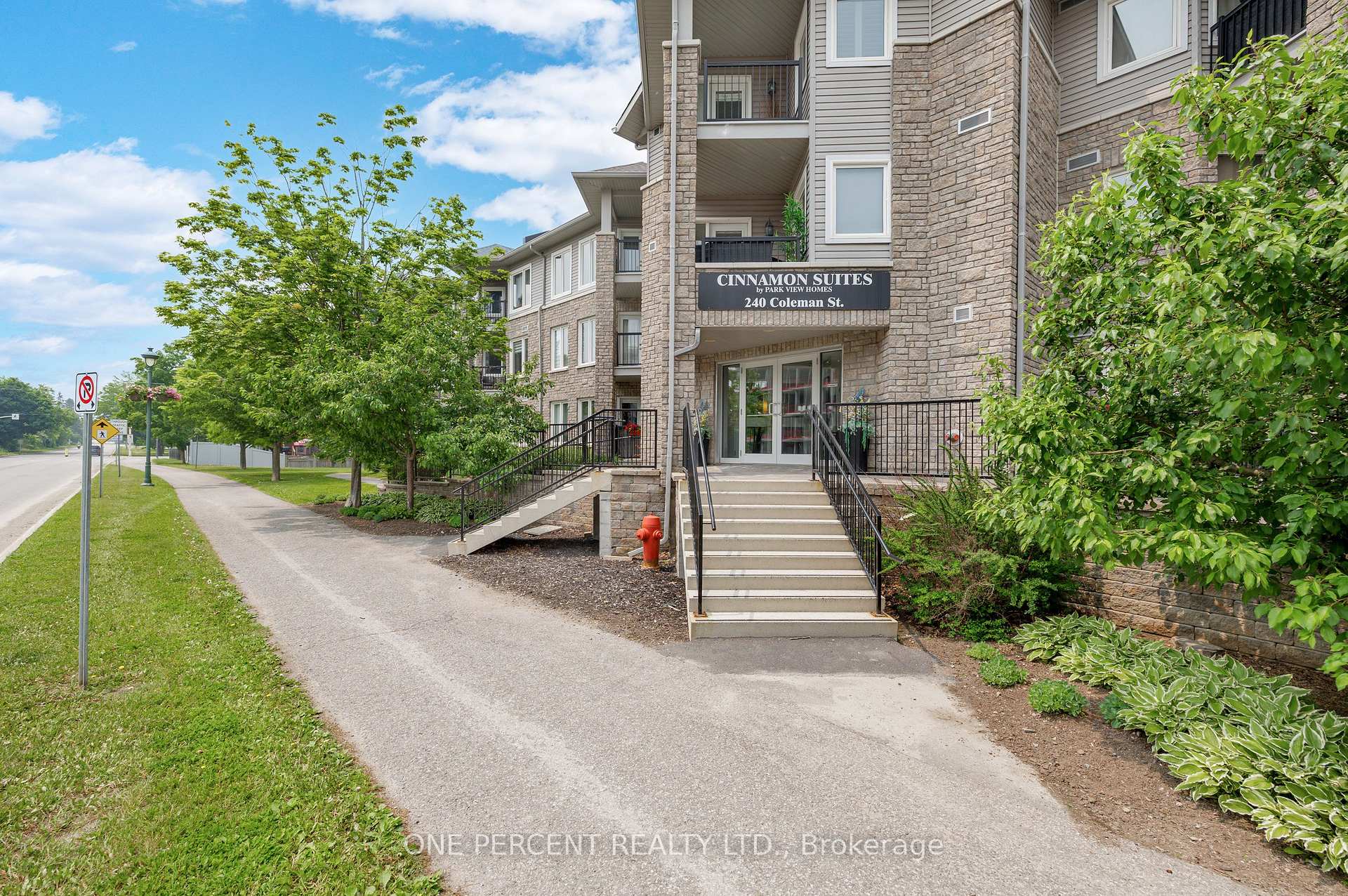 Front of Unit 305, 240 Coleman Street