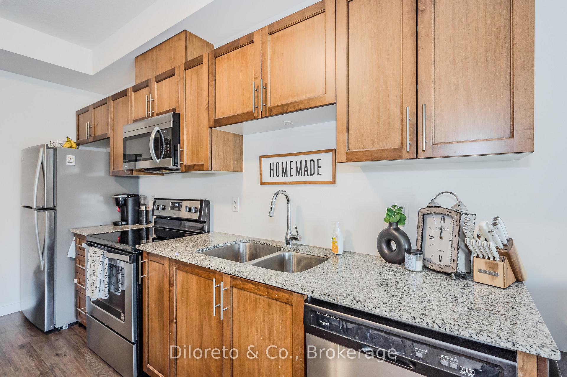 Photo 6 of Unit 110, 25 Kay Crescent, Guelph, Pineridge/Westminster Woods — HOMEH