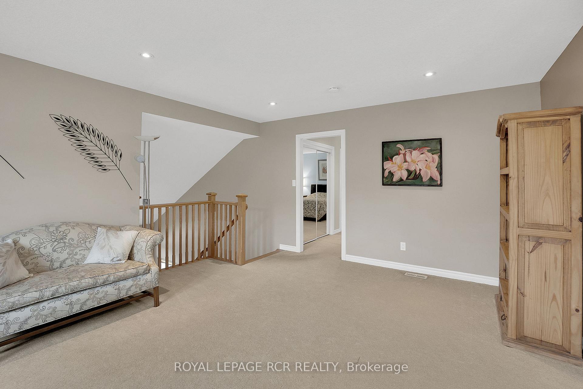 Photo 25 of Unit 4, 14 Zimmerman Drive, Caledon, Palgrave — HOMEH