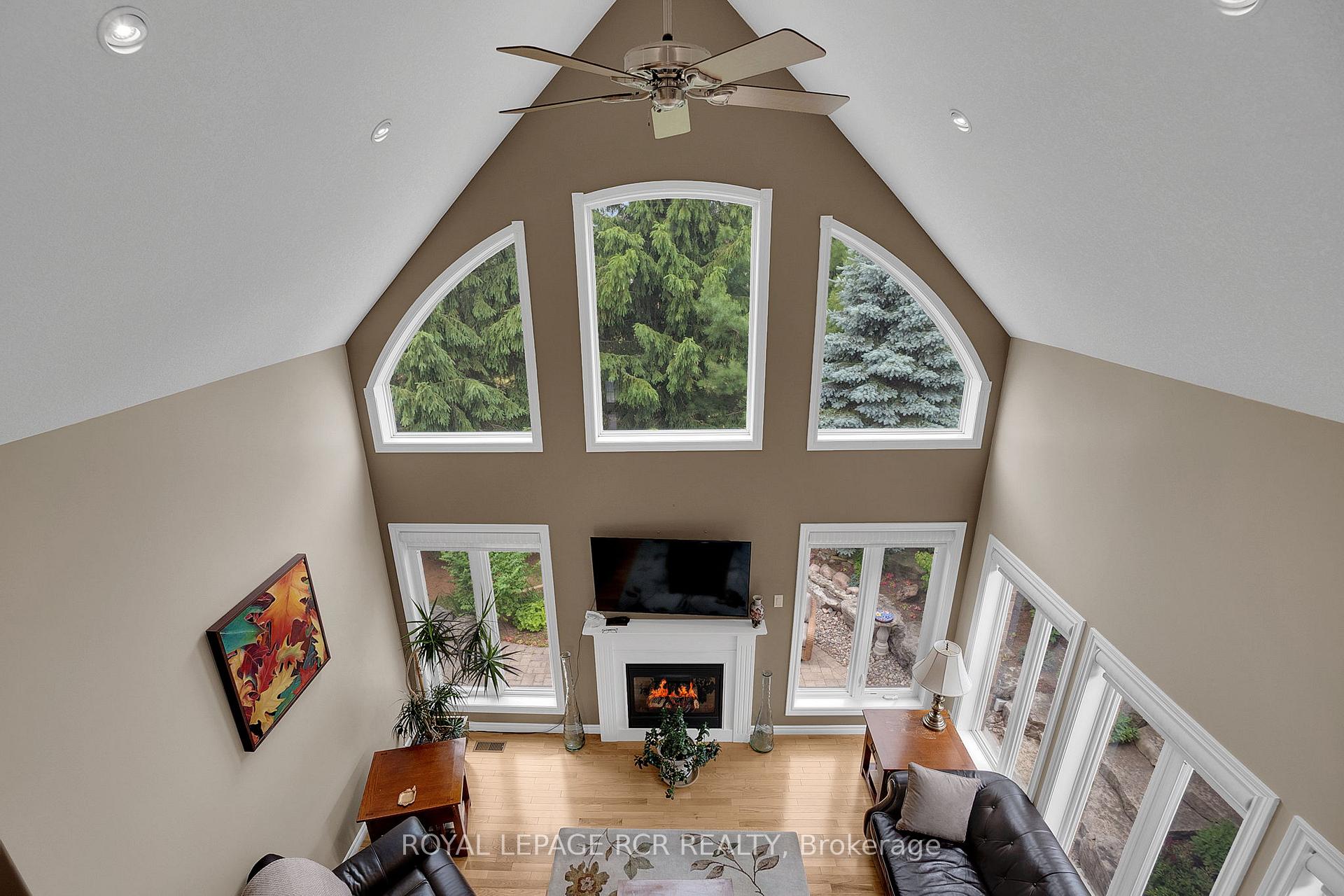 Photo 26 of Unit 4, 14 Zimmerman Drive, Caledon, Palgrave — HOMEH