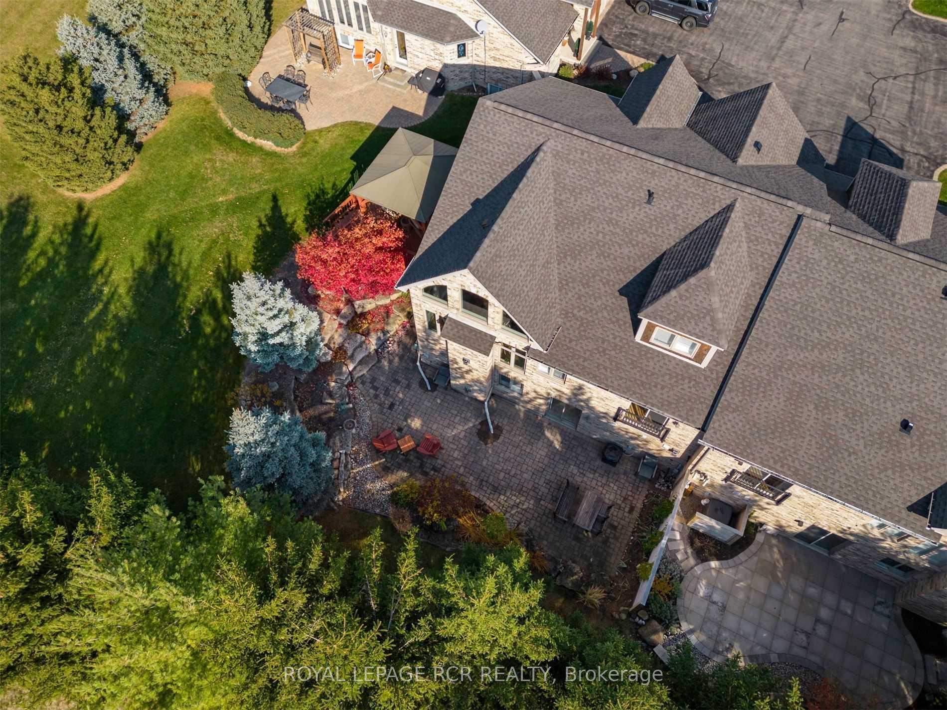 Photo 41 of Unit 4, 14 Zimmerman Drive, Caledon, Palgrave — HOMEH