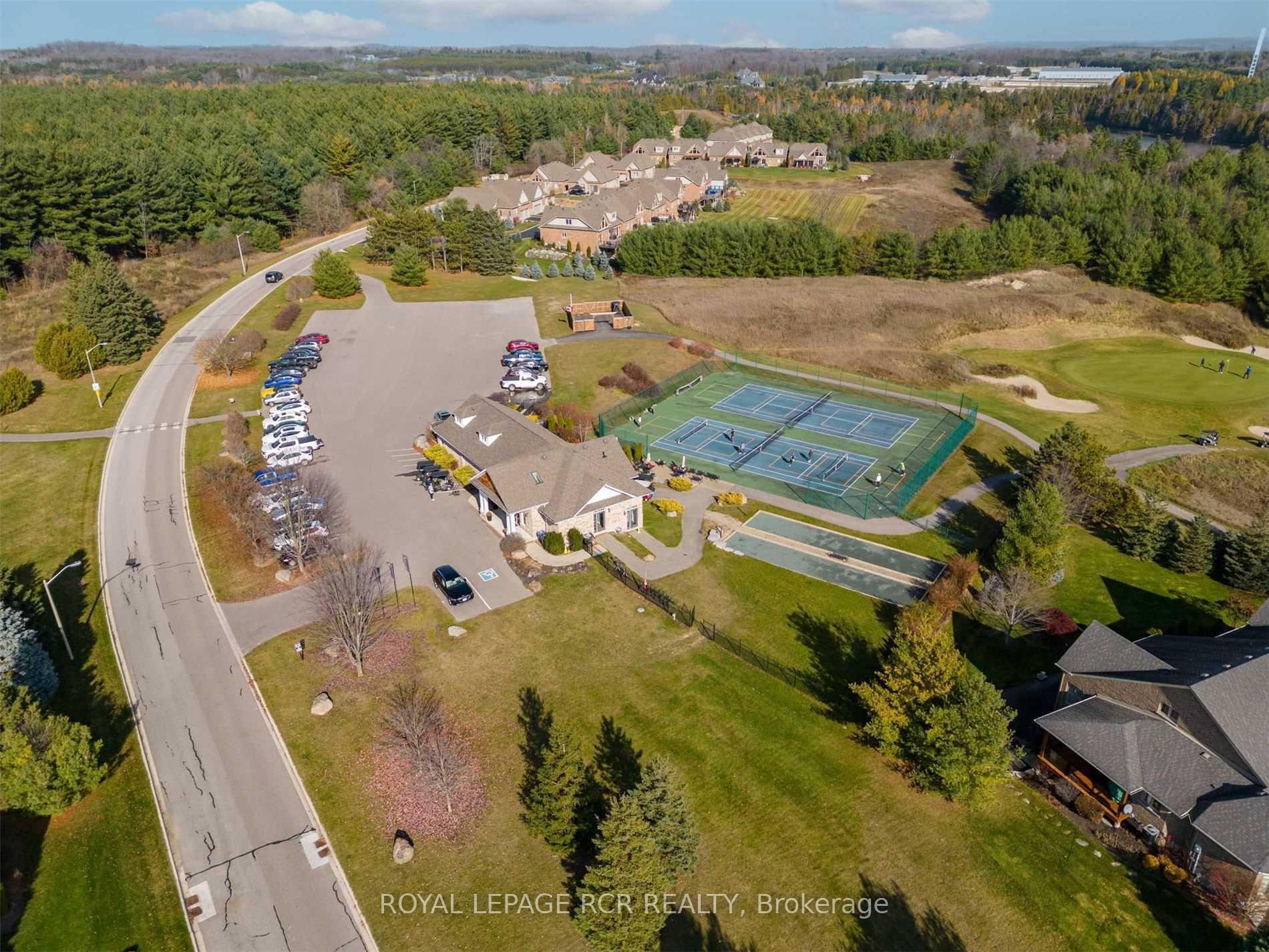 Photo 46 of Unit 4, 14 Zimmerman Drive, Caledon, Palgrave — HOMEH