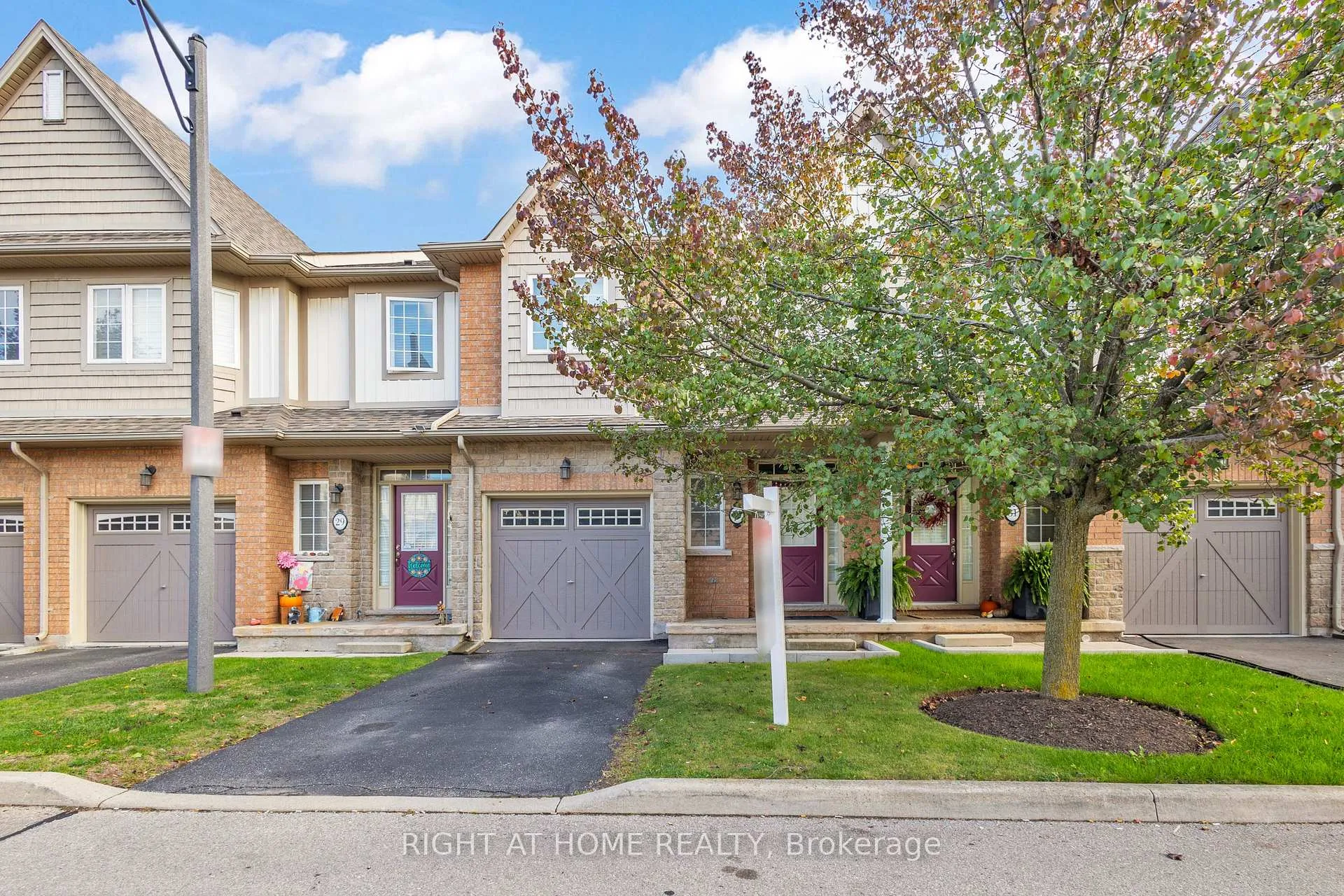 Photo 2 of Unit 30, 170 Dewitt Road, Hamilton, Stoney Creek — HOMEH