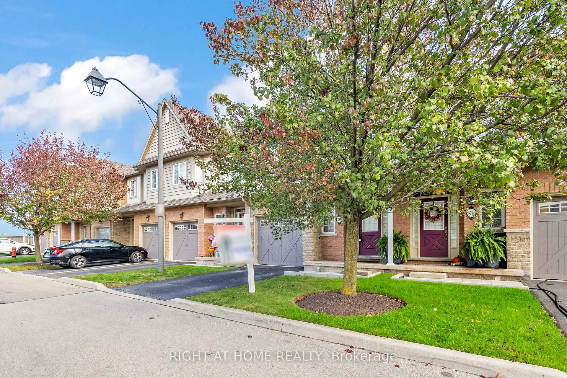 Photo 3 of Unit 30, 170 Dewitt Road, Hamilton, Stoney Creek — HOMEH