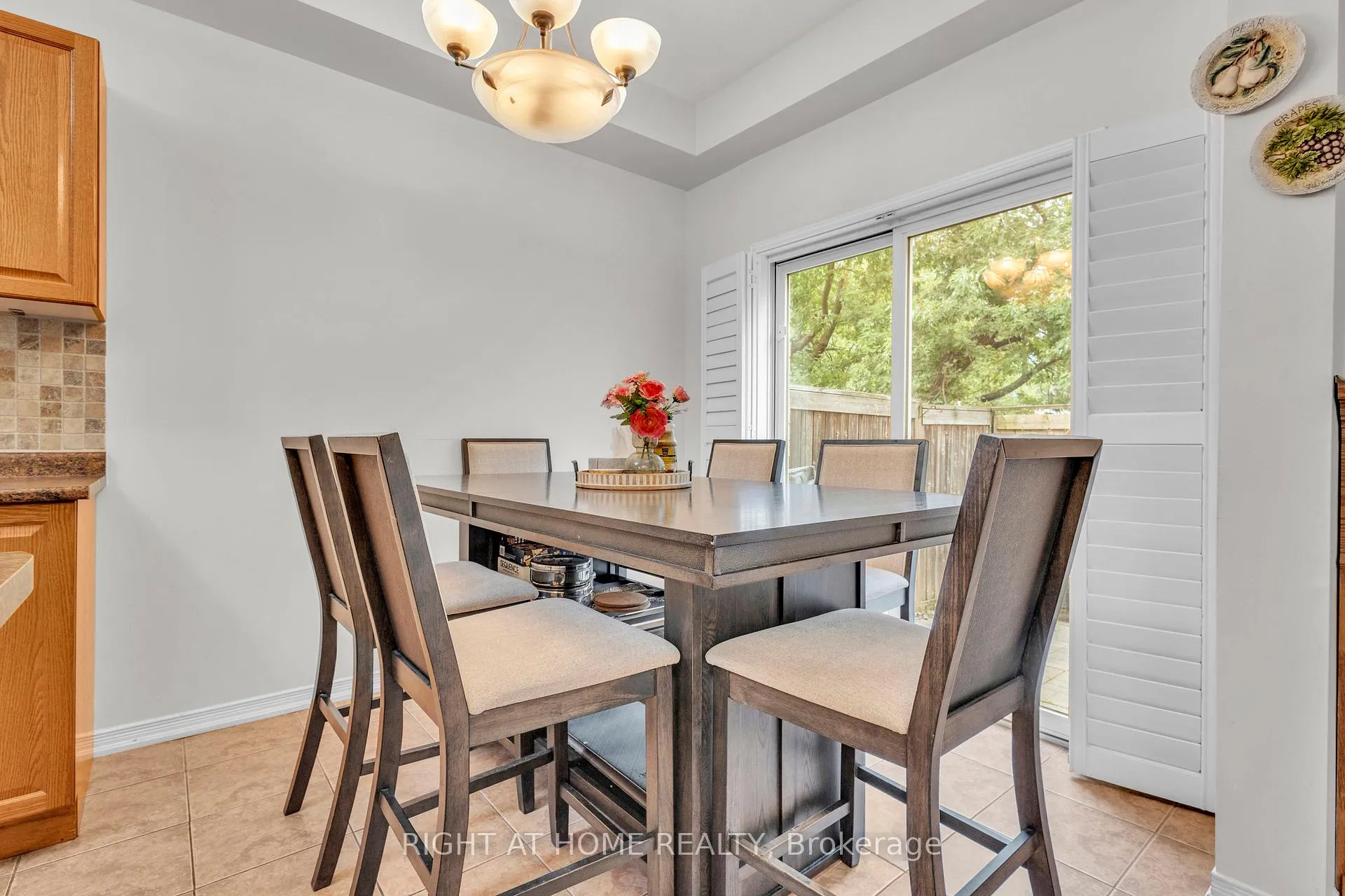 Photo 14 of Unit 30, 170 Dewitt Road, Hamilton, Stoney Creek — HOMEH
