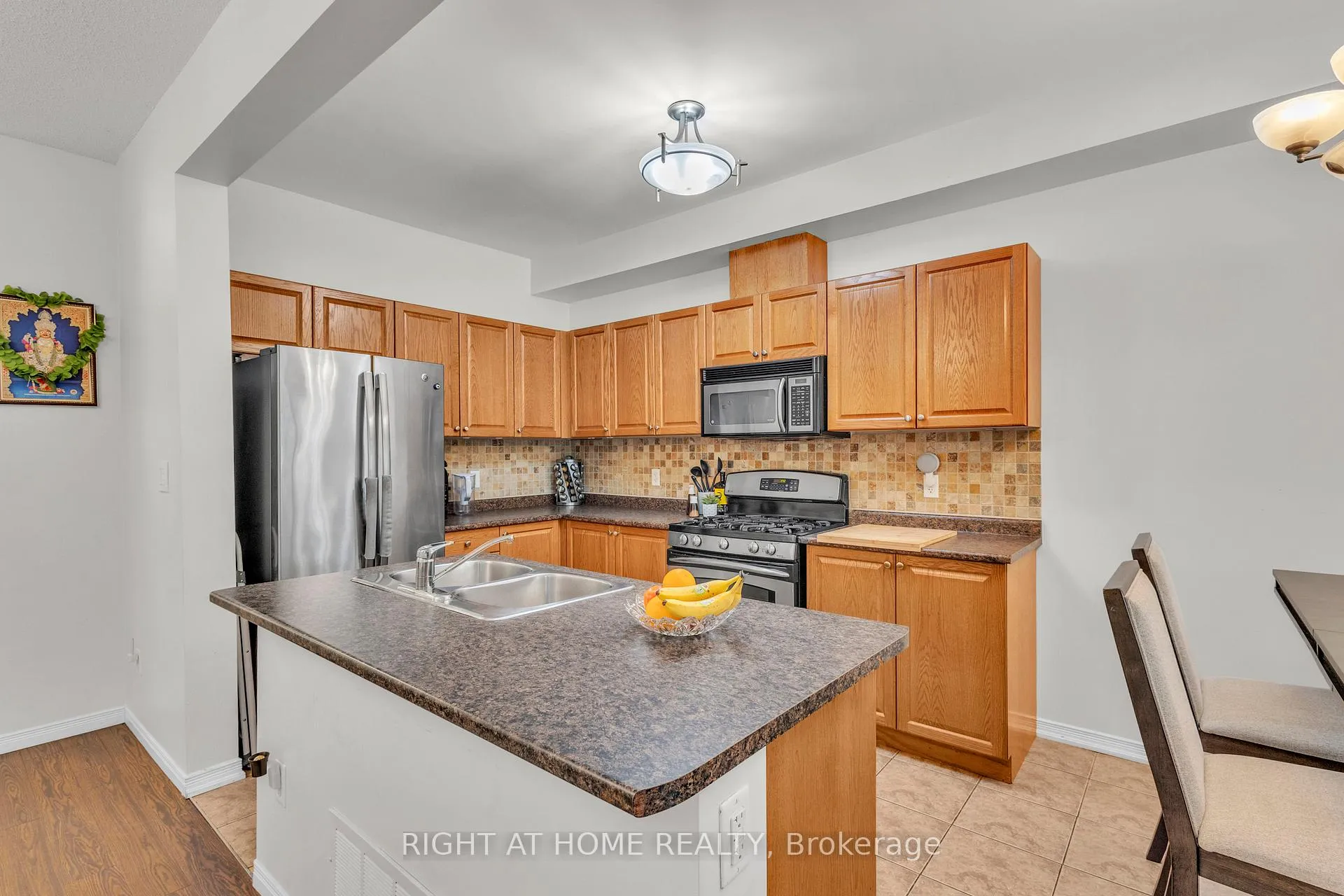 Photo 16 of Unit 30, 170 Dewitt Road, Hamilton, Stoney Creek — HOMEH